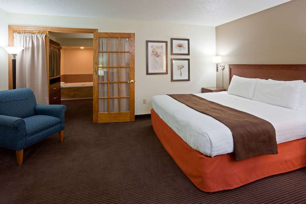 AmericInn by Wyndham Monroe