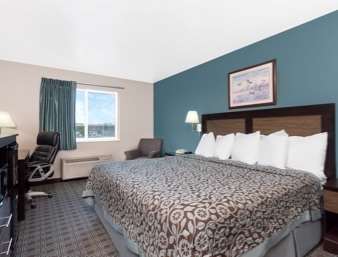 Days Inn by Wyndham Neenah