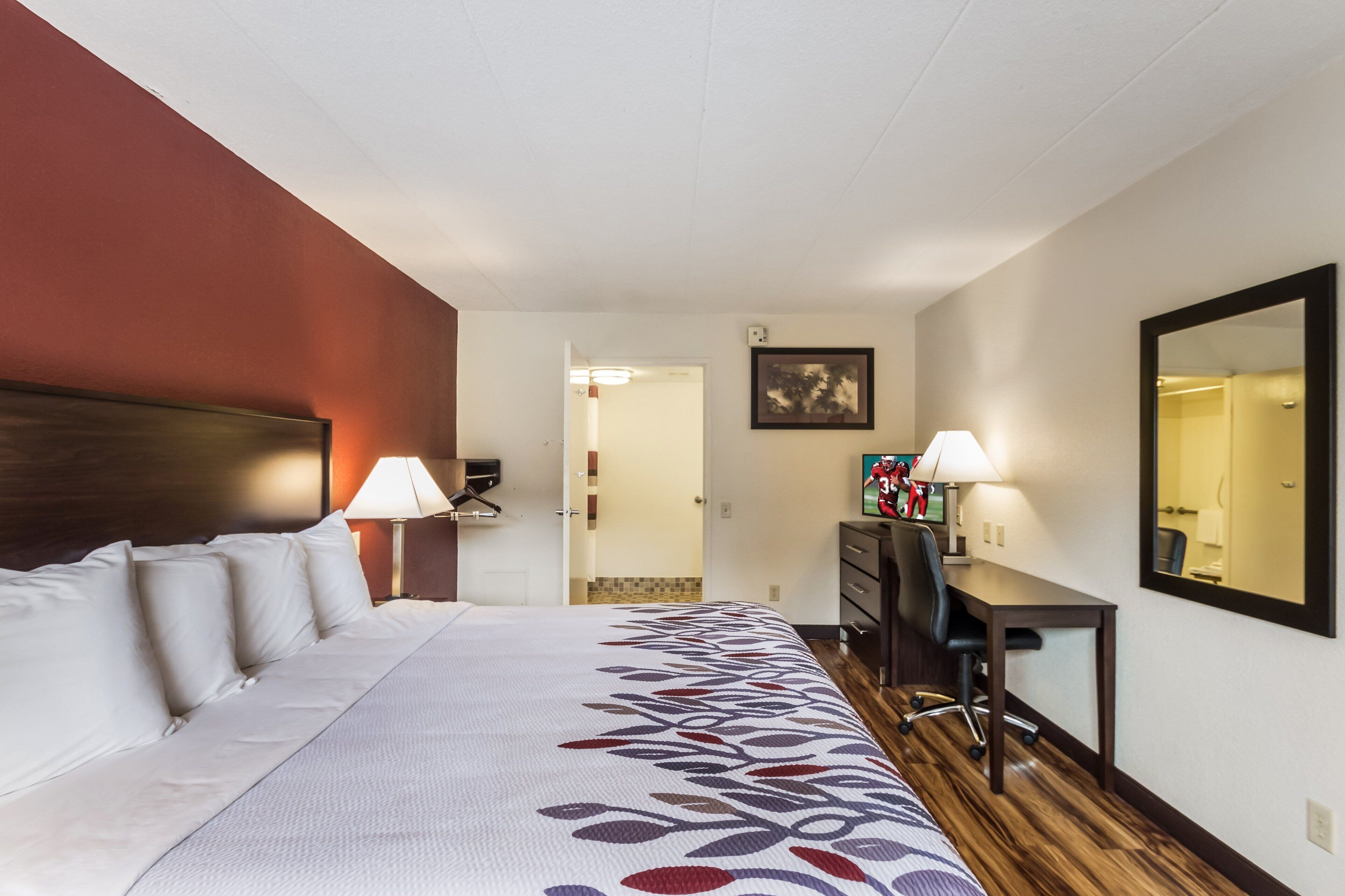 Red Roof Inn Milwaukee Airport