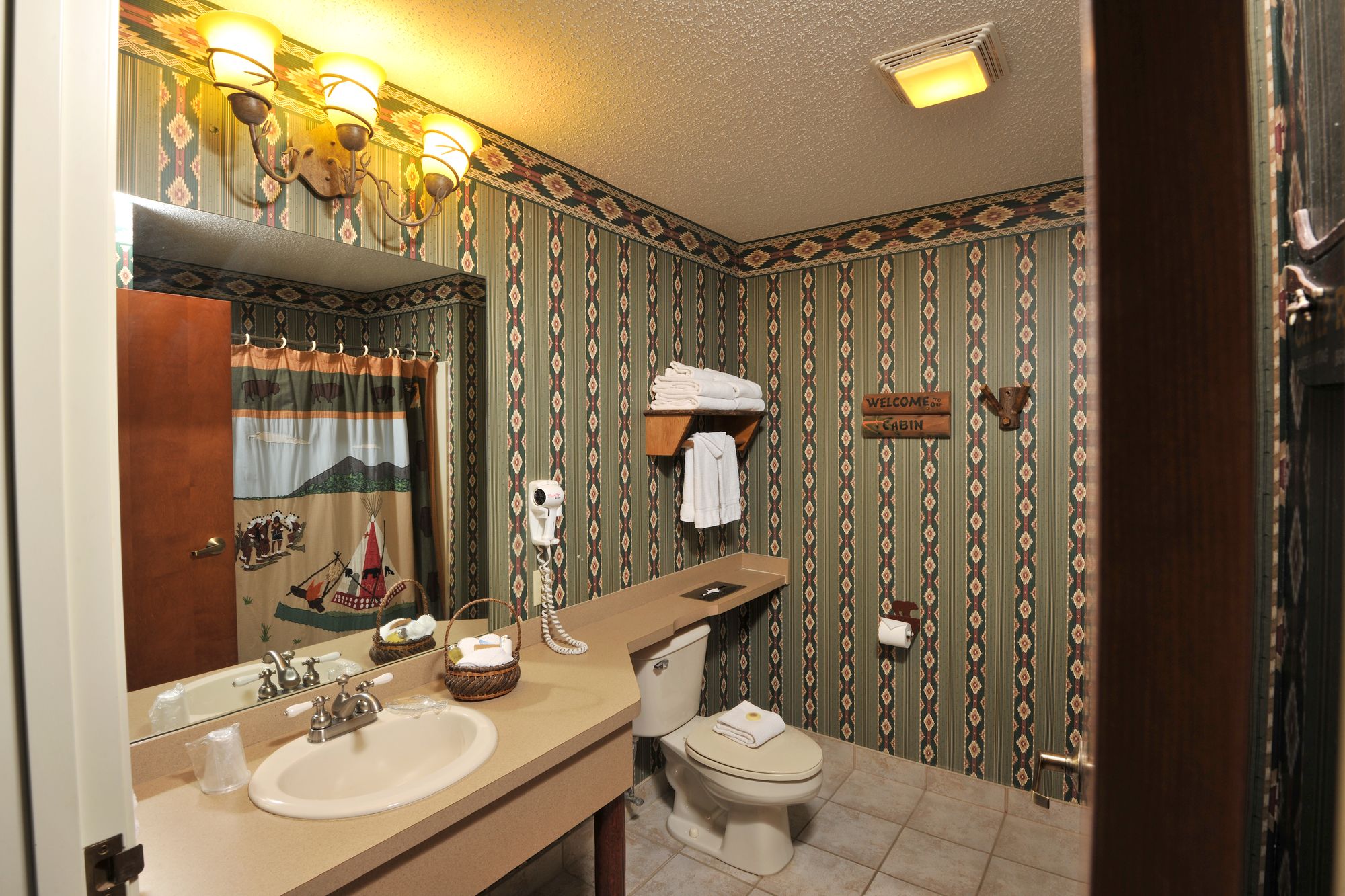 Cedar Creek Hotel Wausau - Rothschild