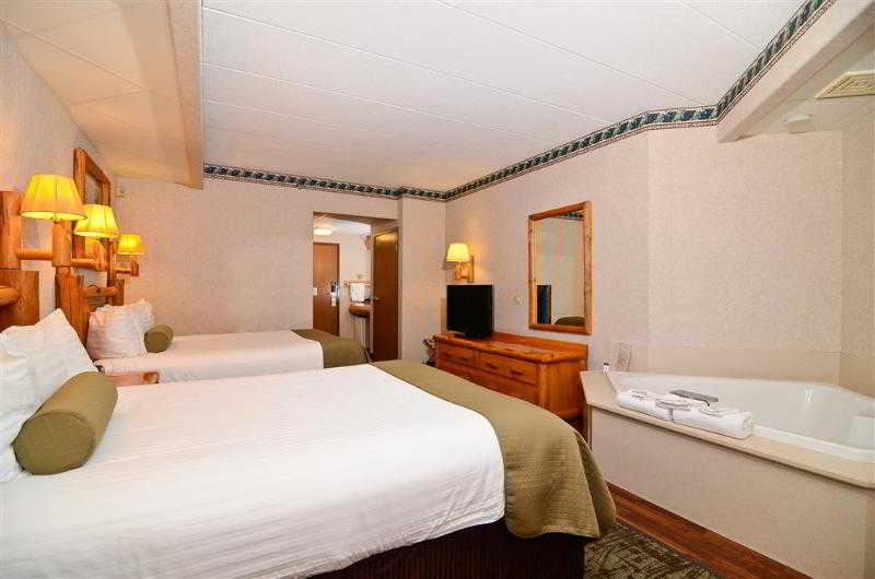 Best Western Northwoods Lodge