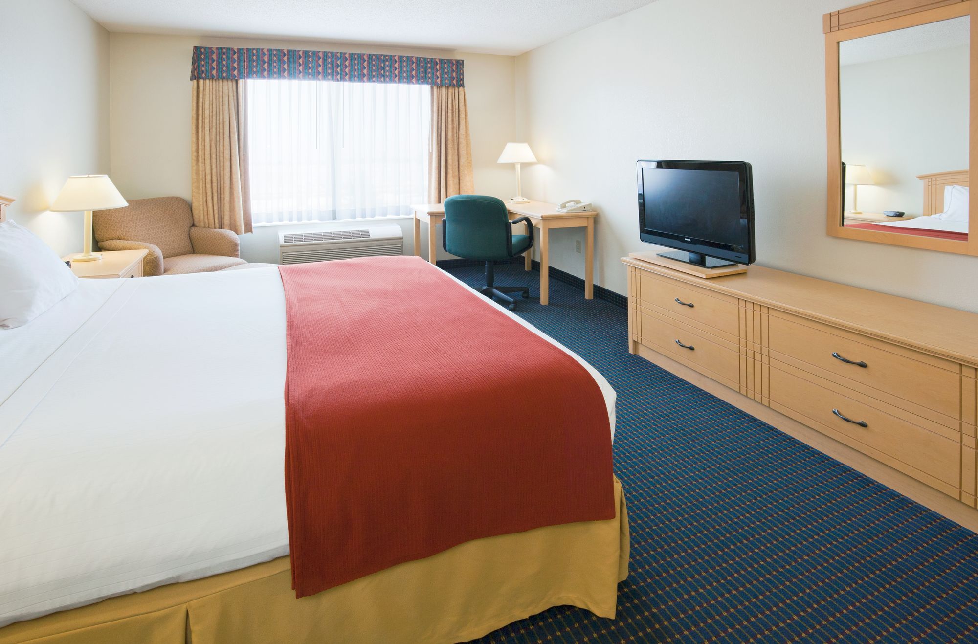 Holiday Inn Express Hotel & Suites Superior