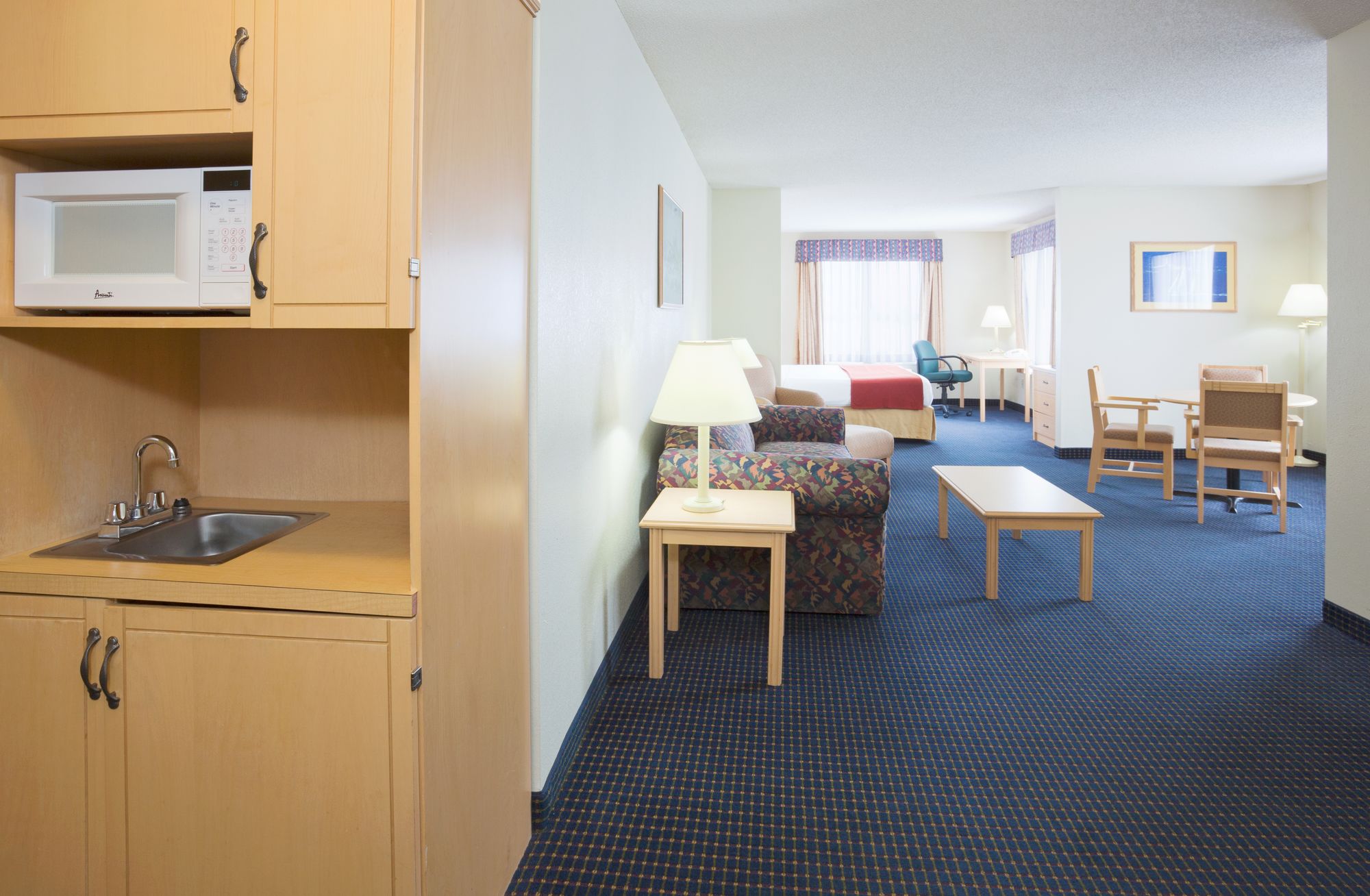 Holiday Inn Express Hotel & Suites Superior