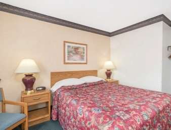 Super 8 by Wyndham Superior WI