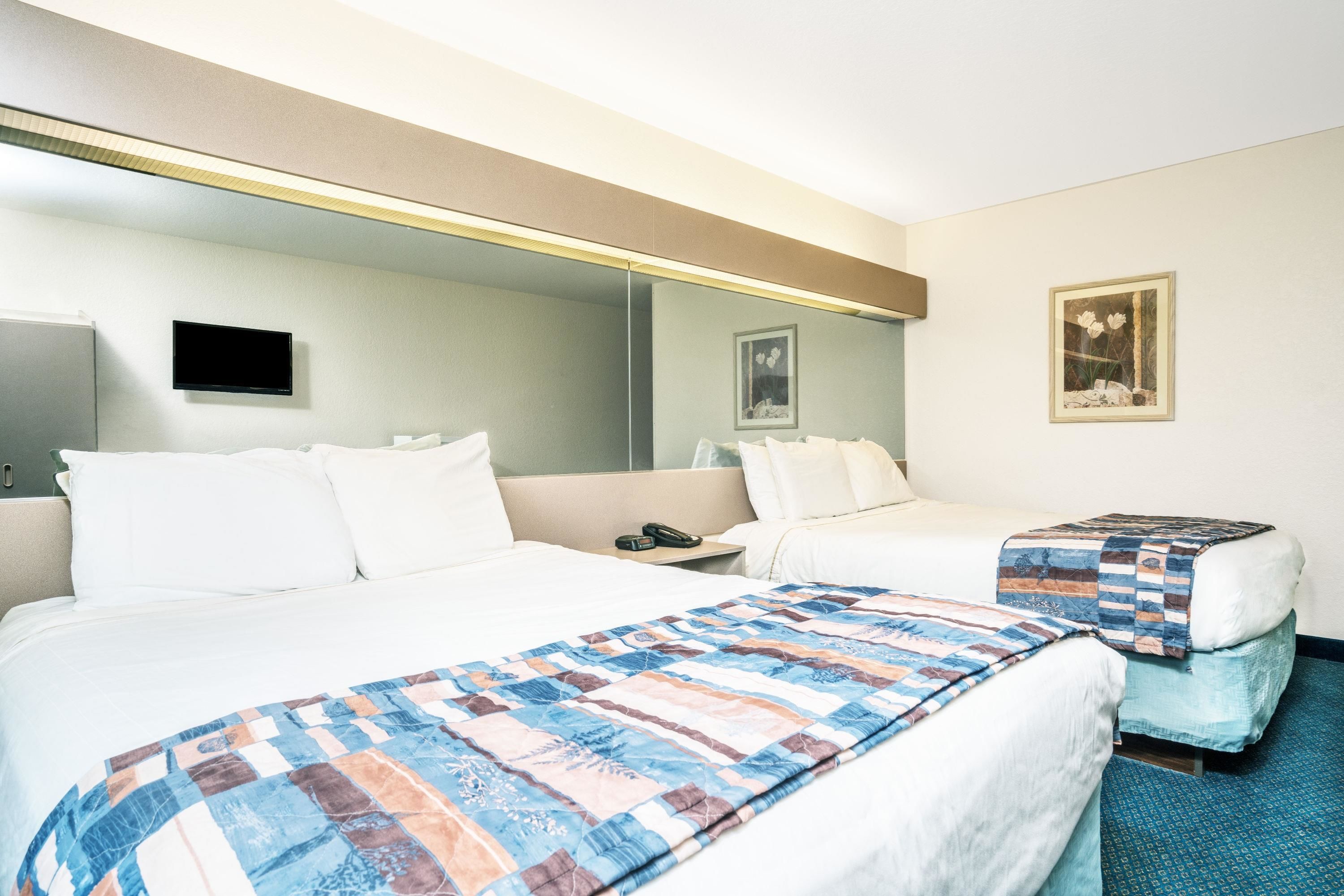 Microtel Inn & Suites by Wyndham Tomah