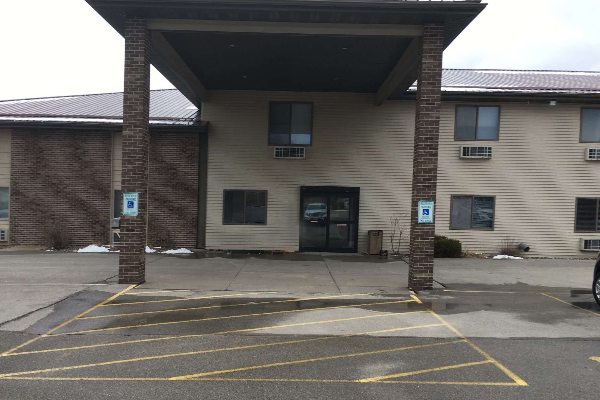 AmericInn by Wyndham Viroqua