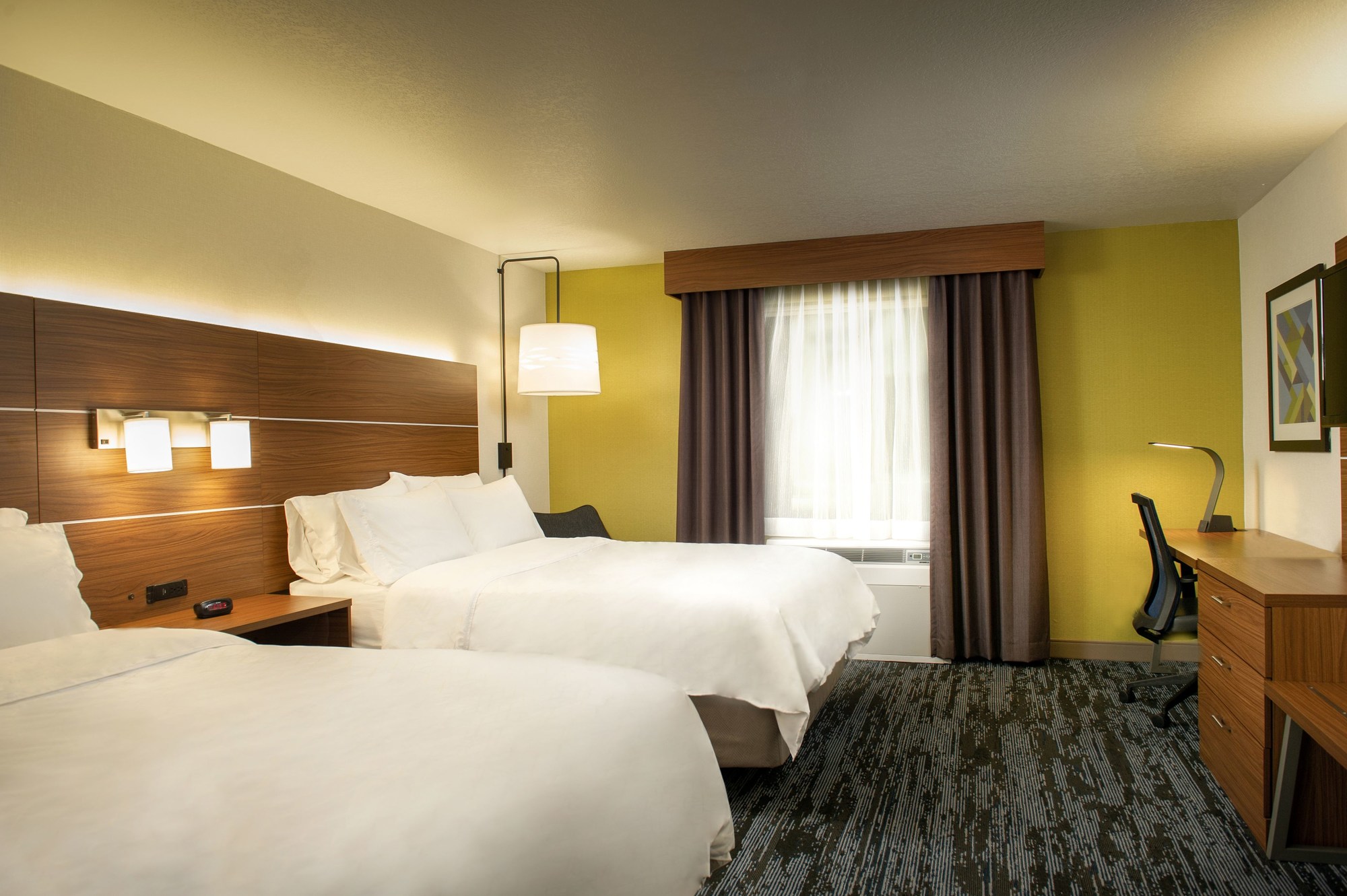 Holiday Inn Express Hotel & Suites Wausau