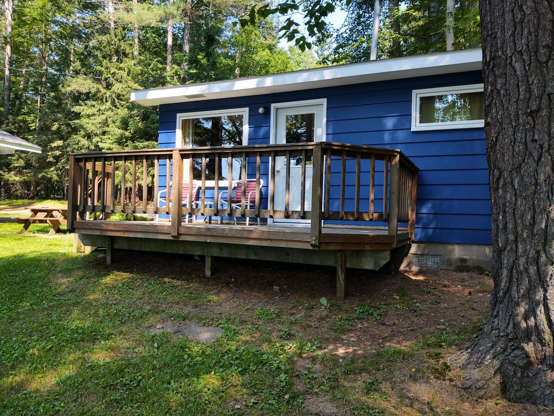 Timberlane Lodge - Blue Gill