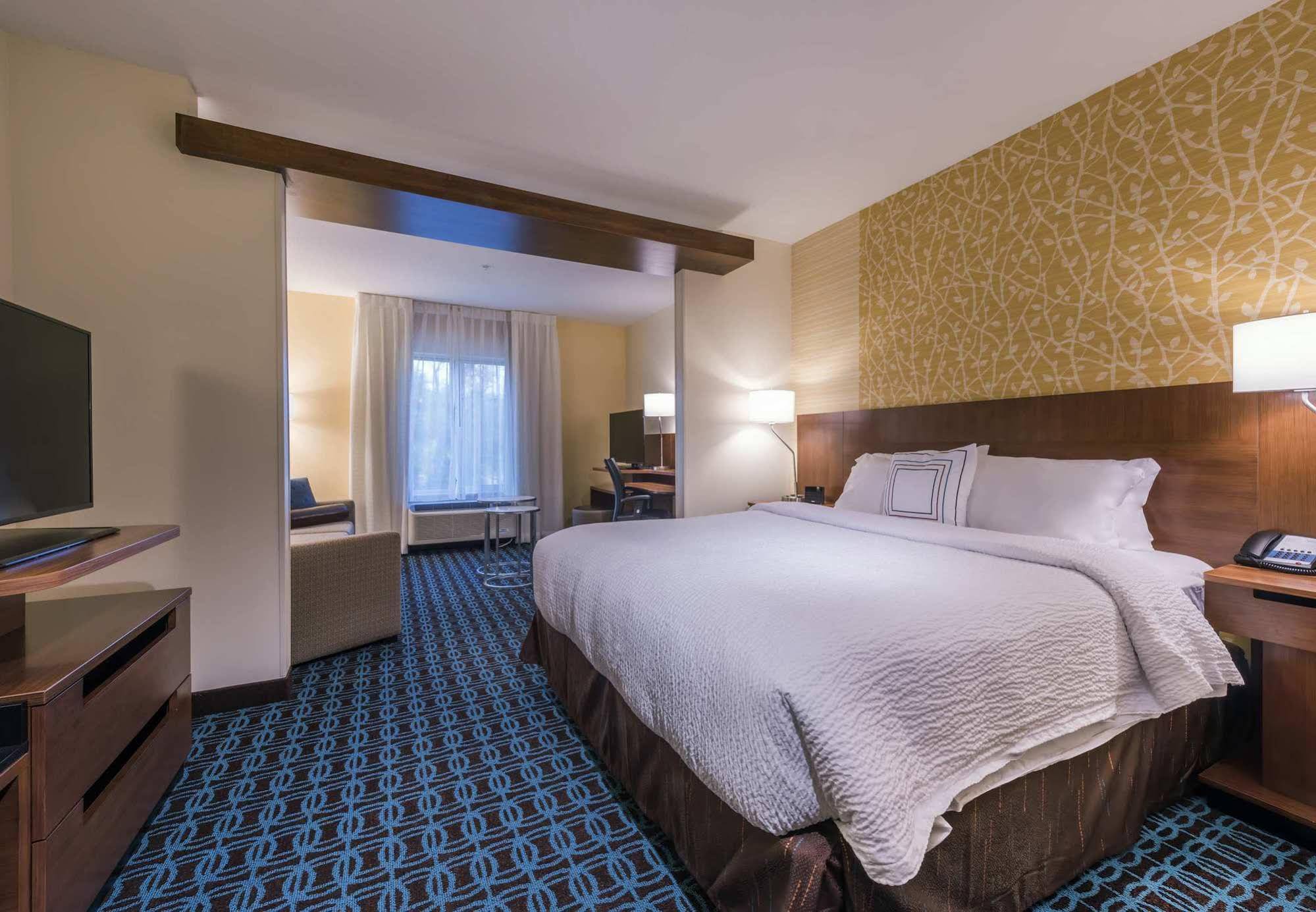 Fairfield Inn & Suites Afton