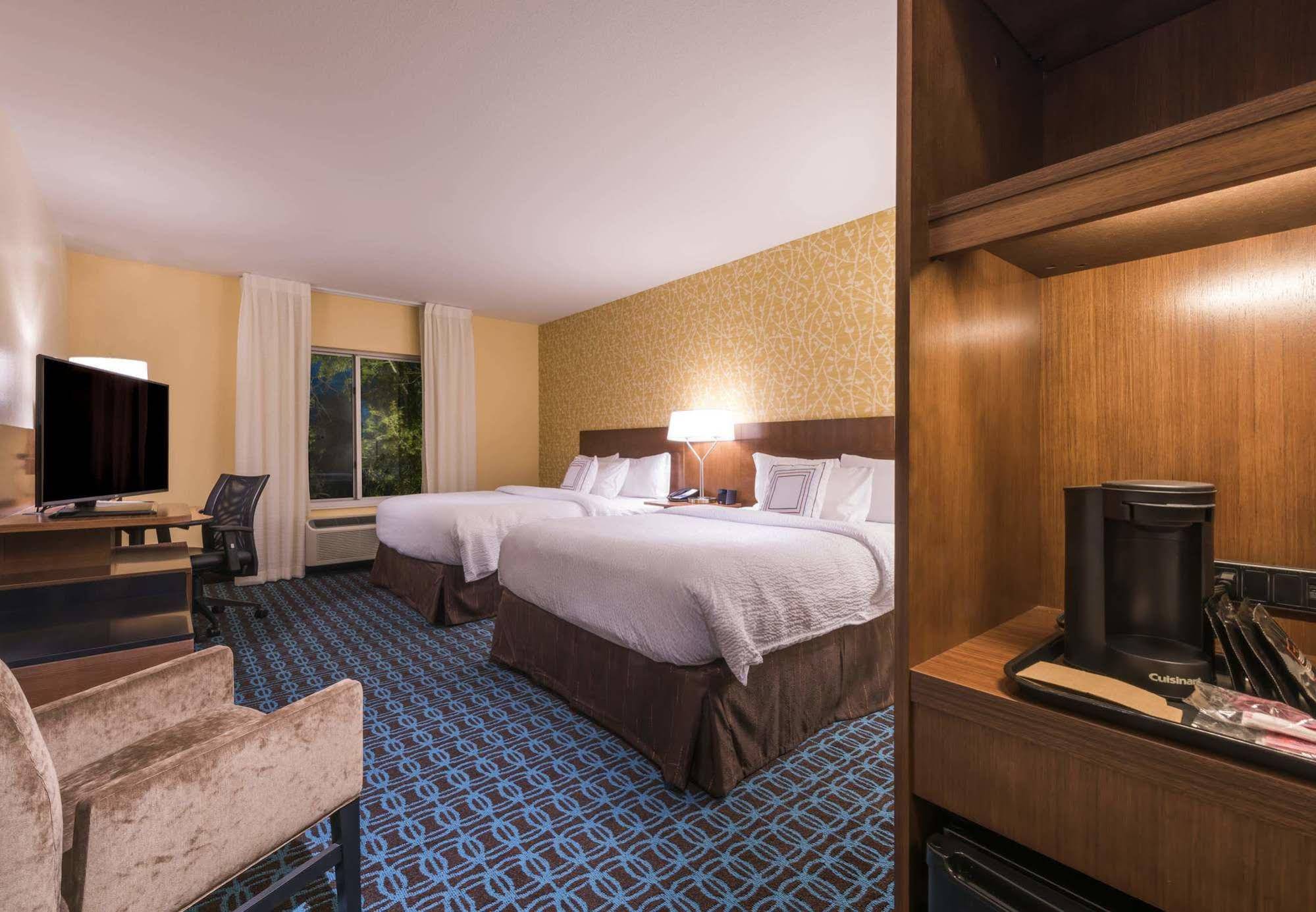 Fairfield Inn & Suites Afton