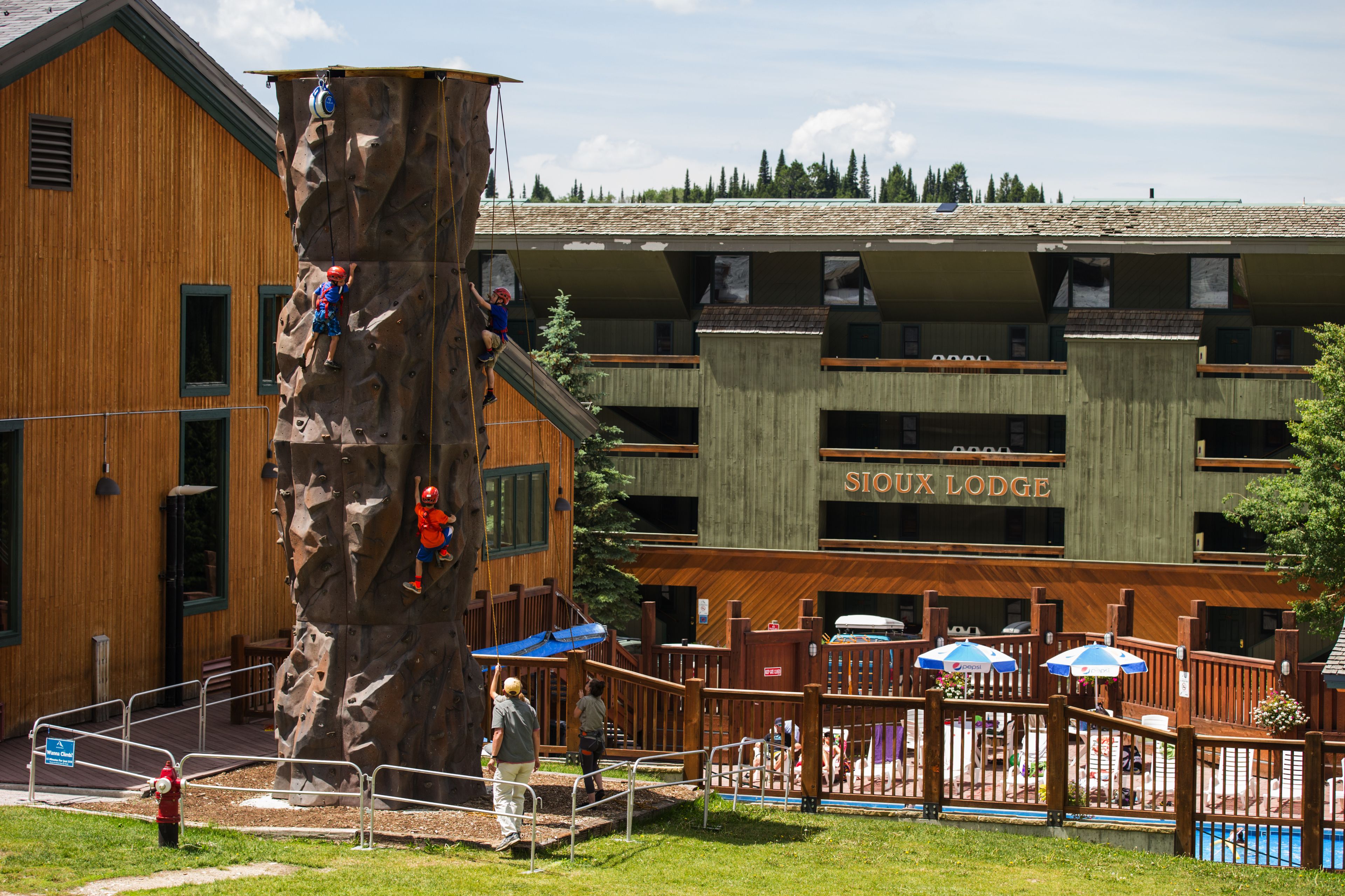 Sioux Lodge Suites