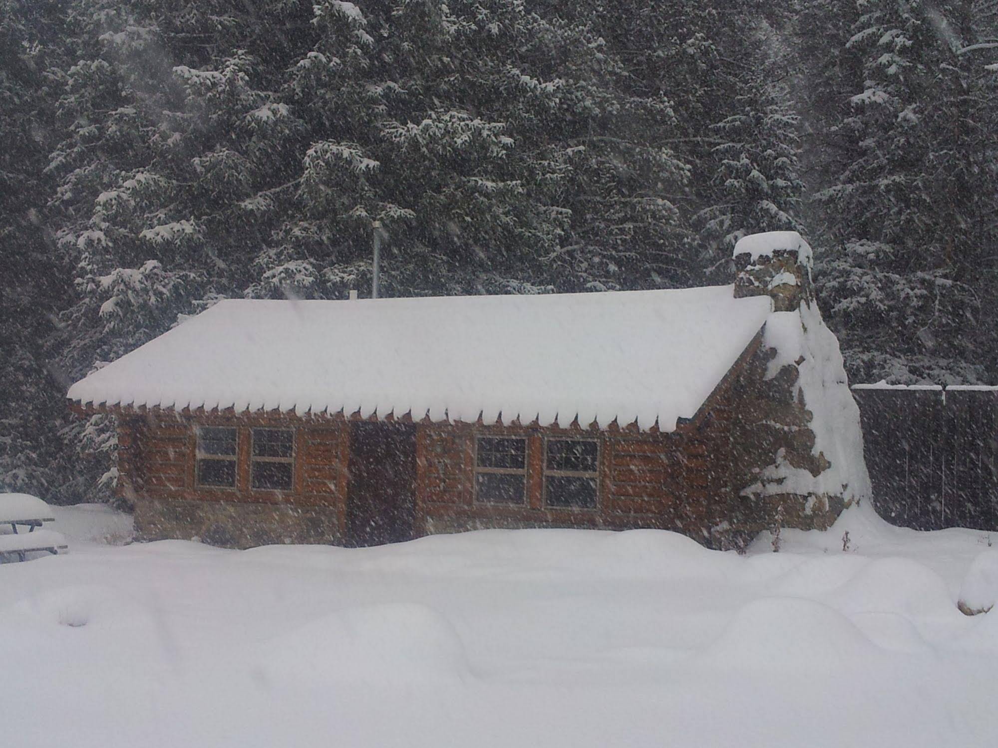 South Fork Mountain Lodge