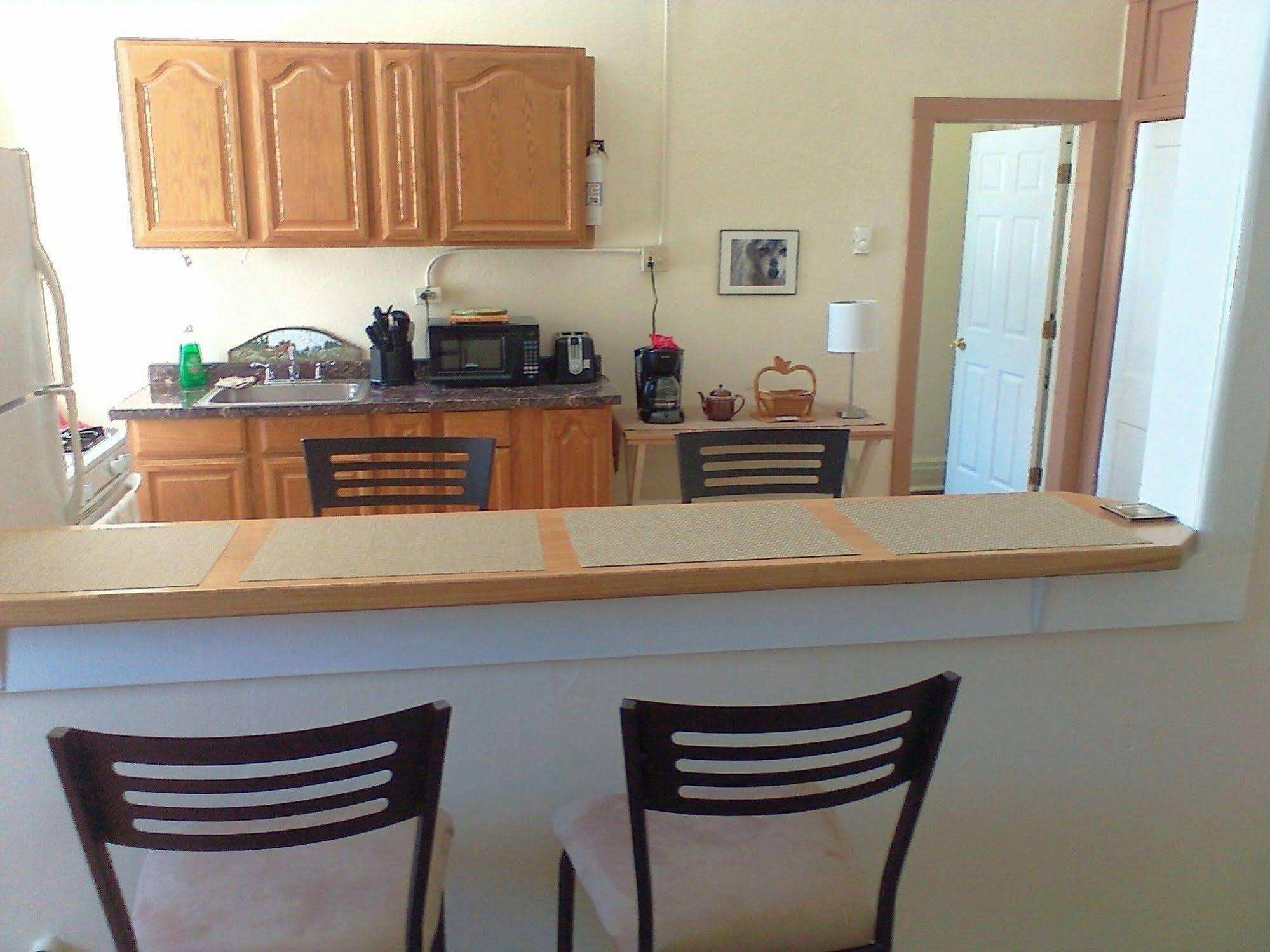 The Capitol Hotel Vacation Suites