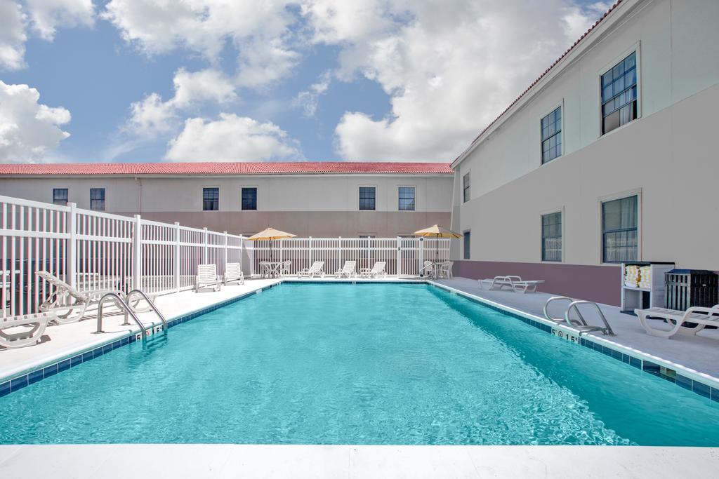 Days Inn by Wyndham Casper
