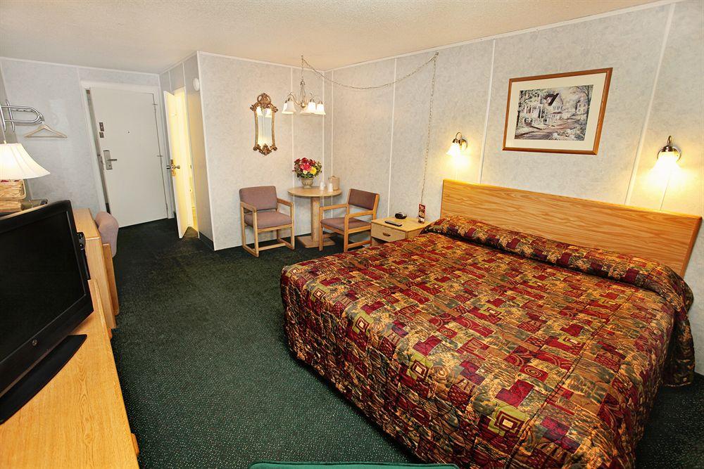 Casper Showboat Inn