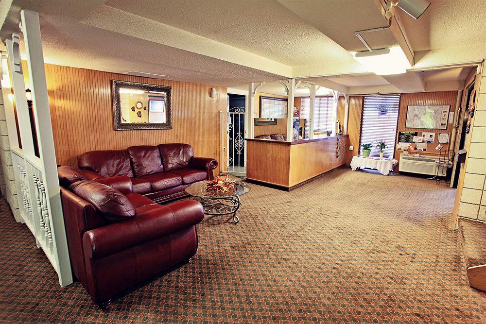 Casper Showboat Inn