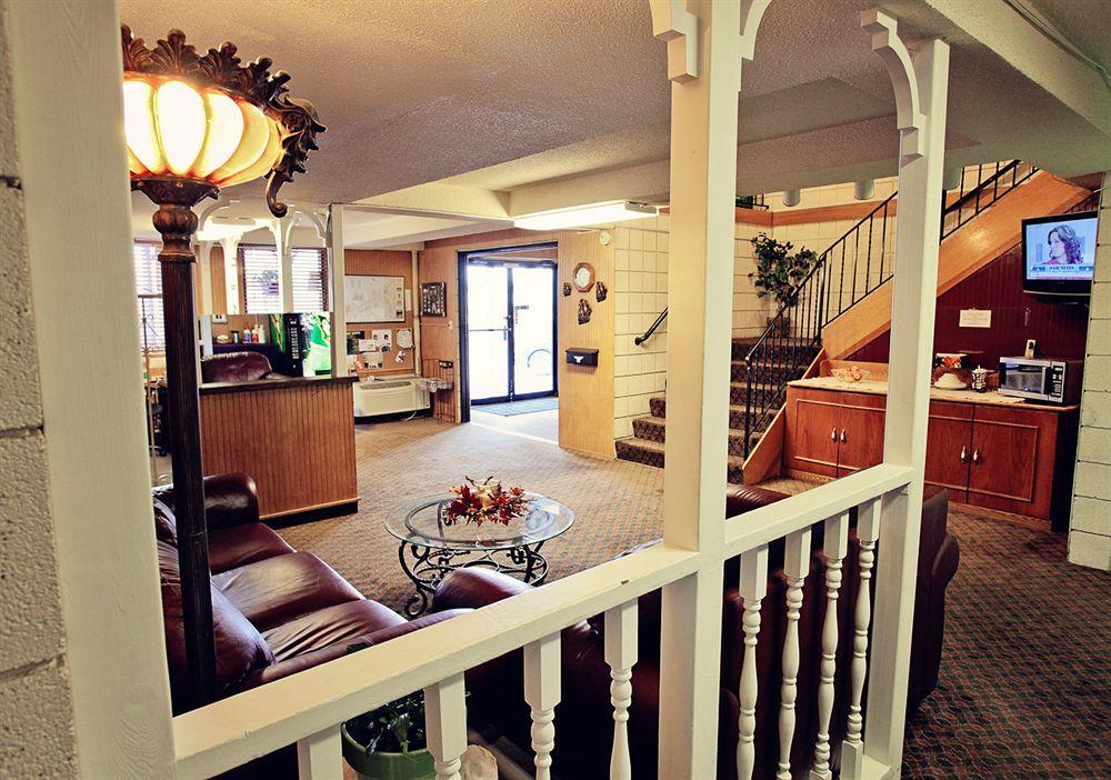 Casper Showboat Inn