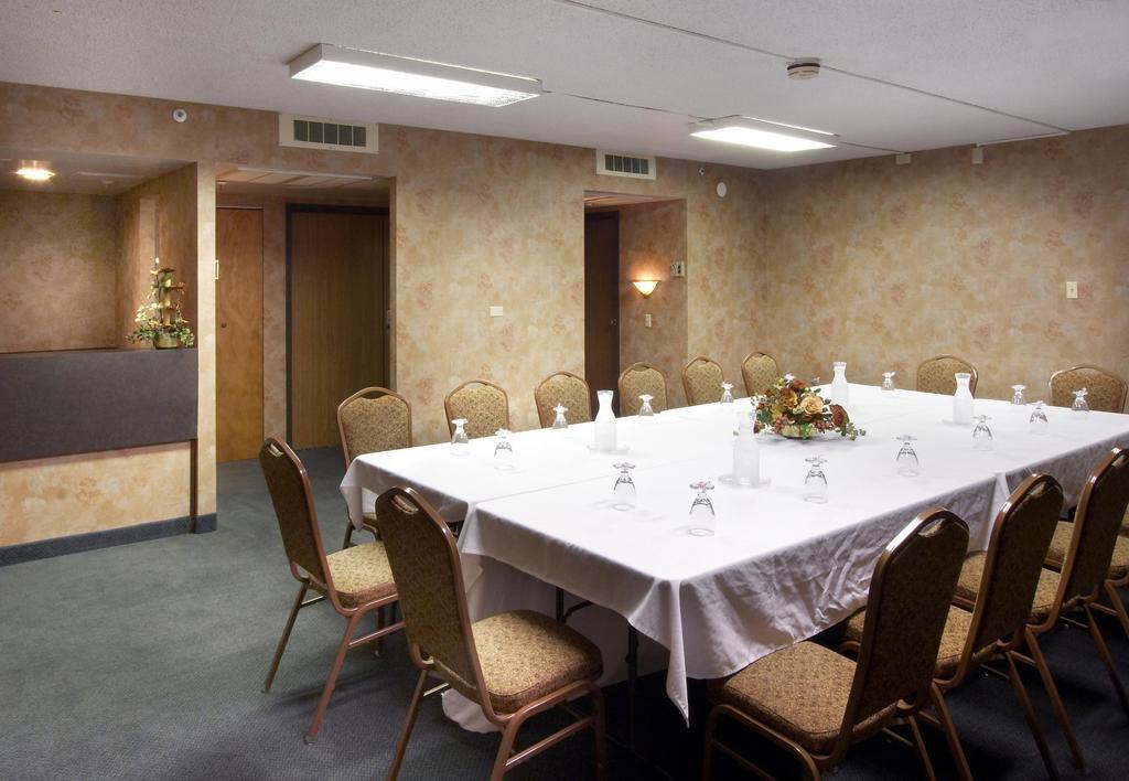 Ramkota Hotel & Conference Center
