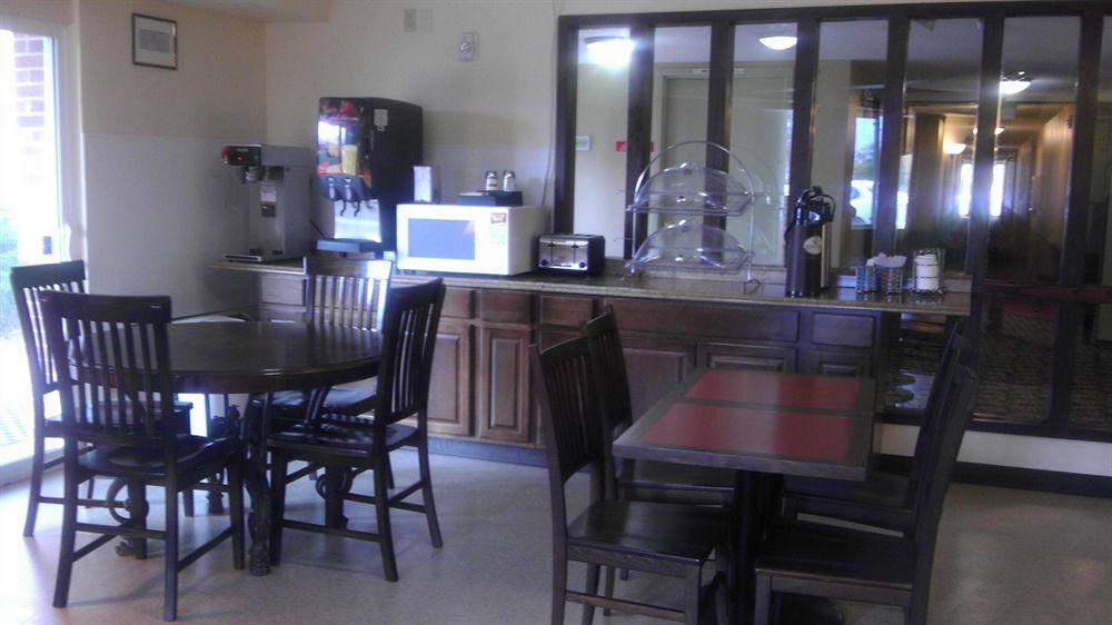 Hitching Post Inn
