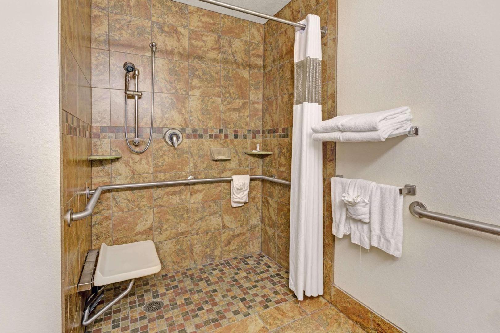 Microtel Inn & Suites by Wyndham Cheyenne