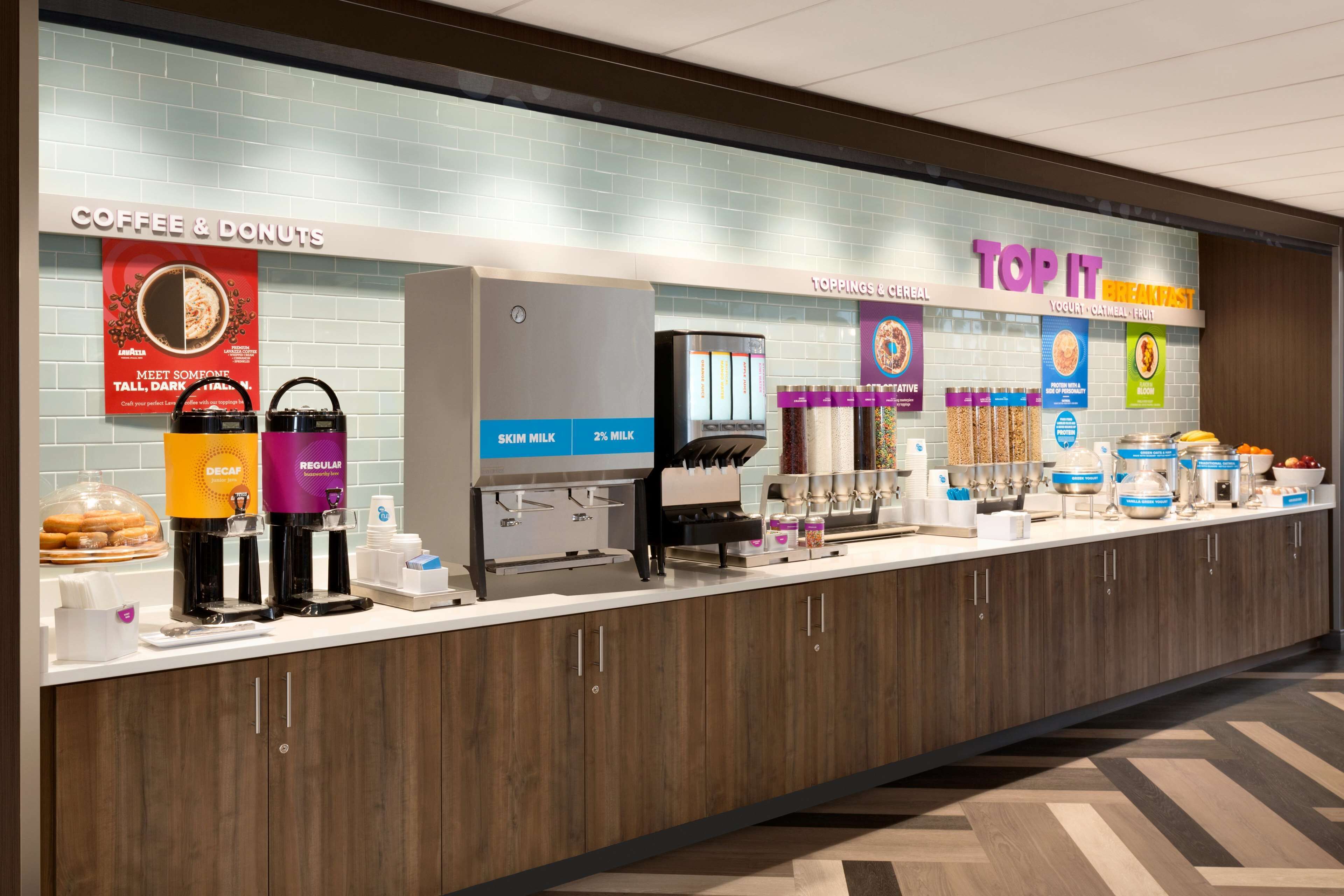 Tru by Hilton Cheyenne