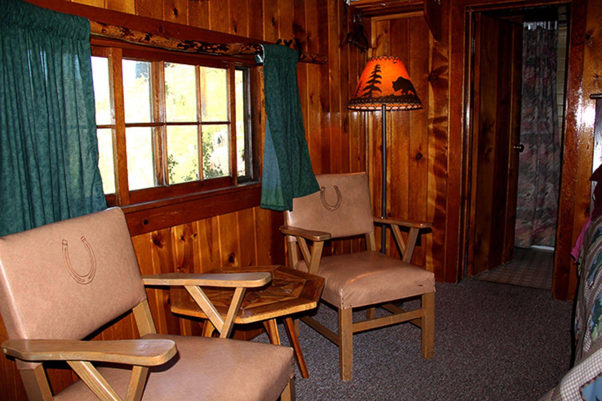Creekside Lodge at Yellowstone