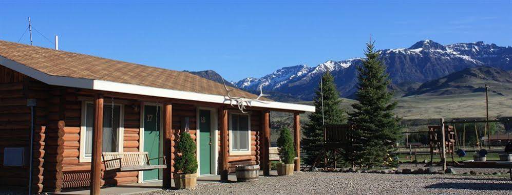 Green Creek Inn and RV Park