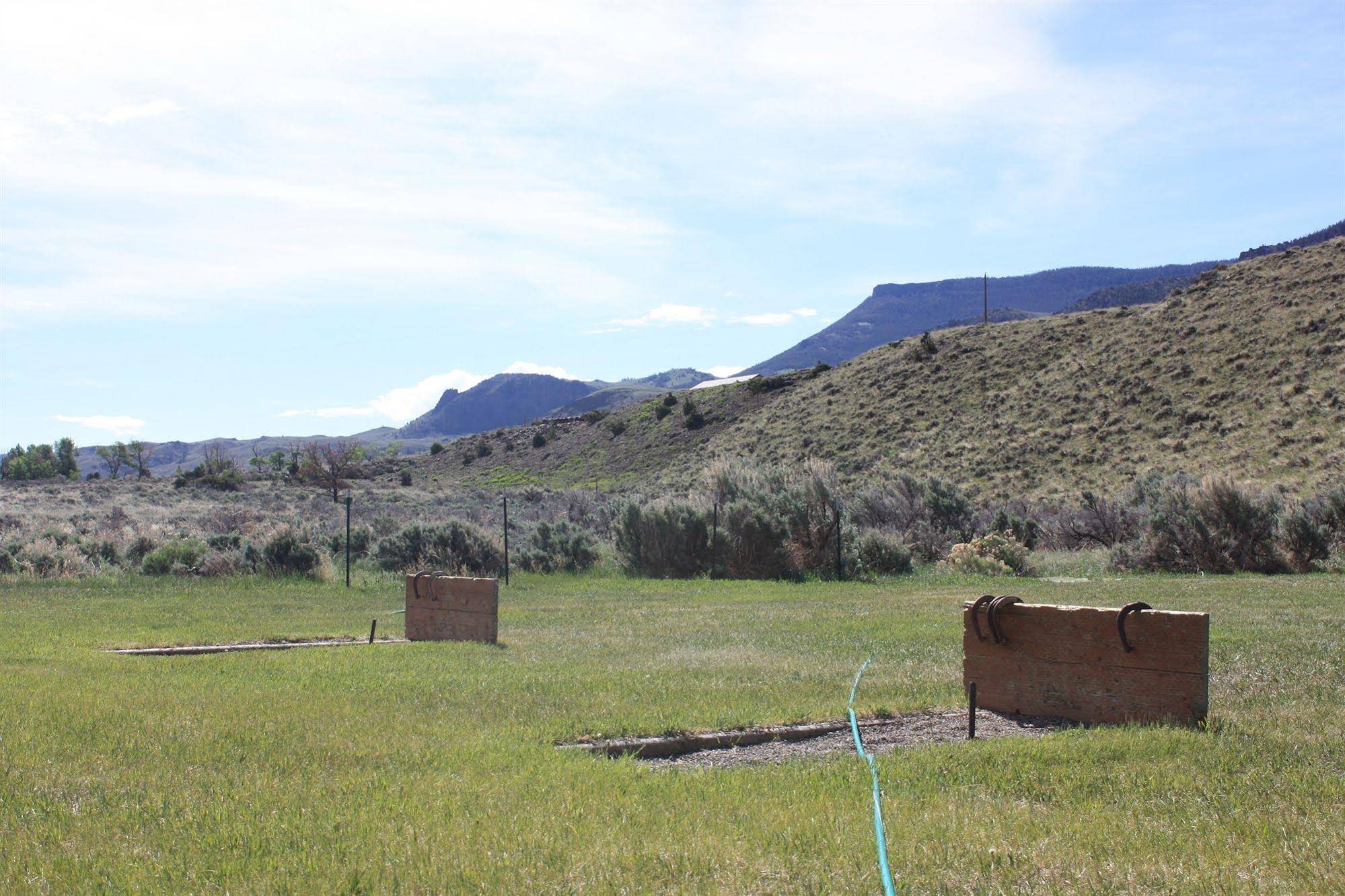 Green Creek Inn and RV Park