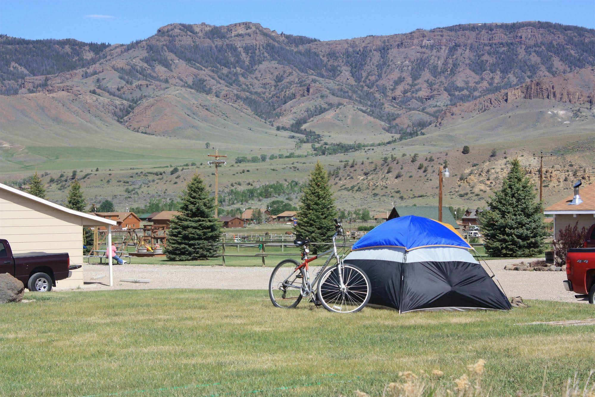 Green Creek Inn and RV Park