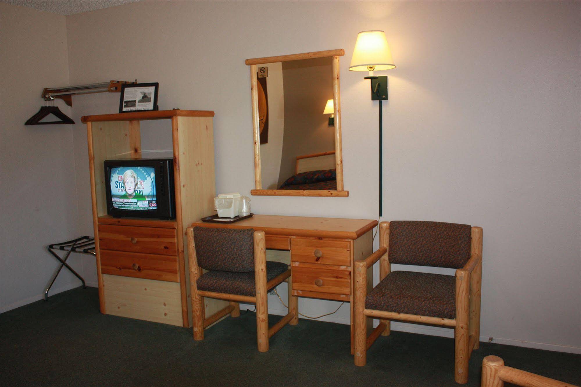 Green Creek Inn and RV Park