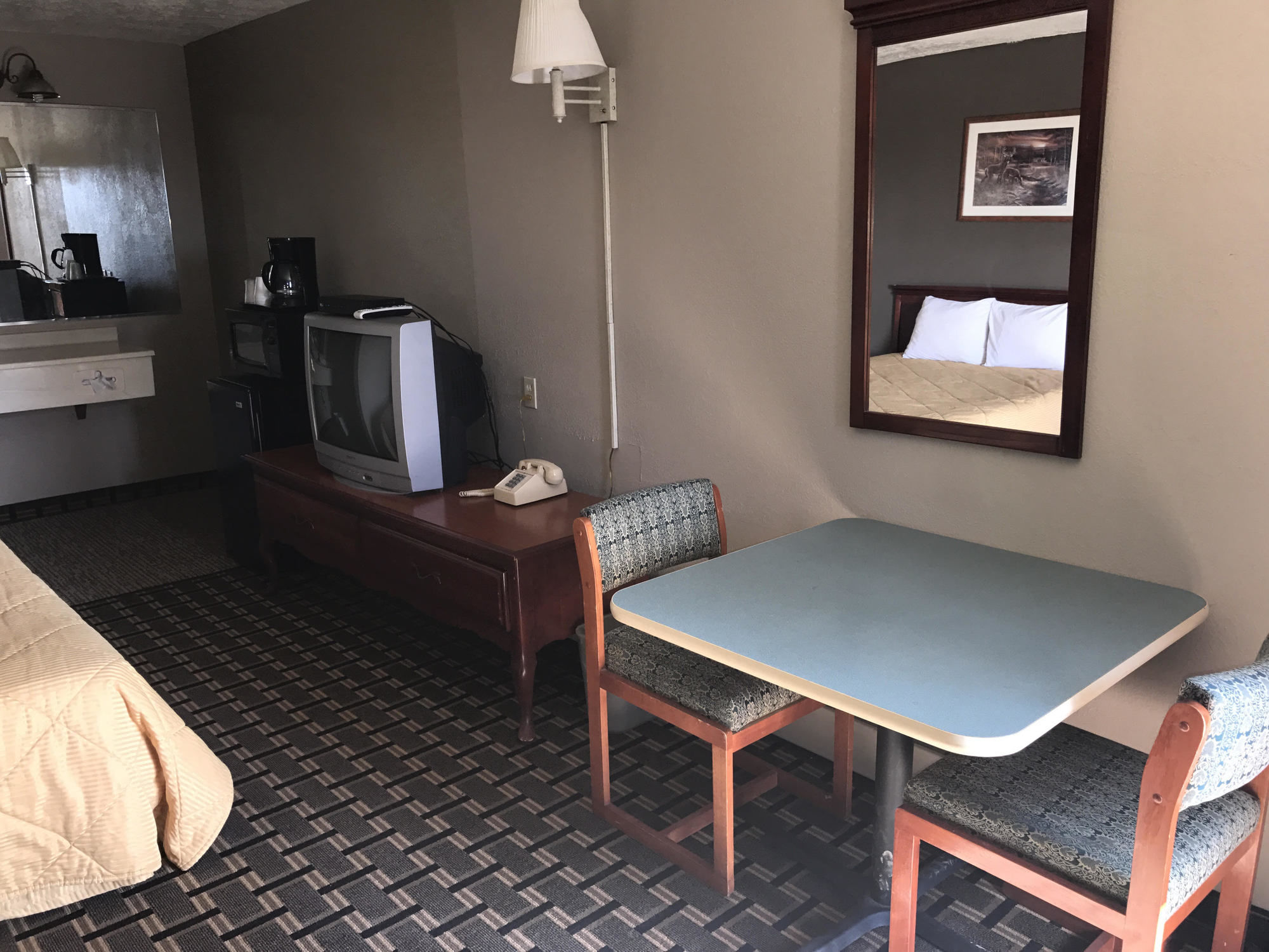 Travelodge by Wyndham Evanston