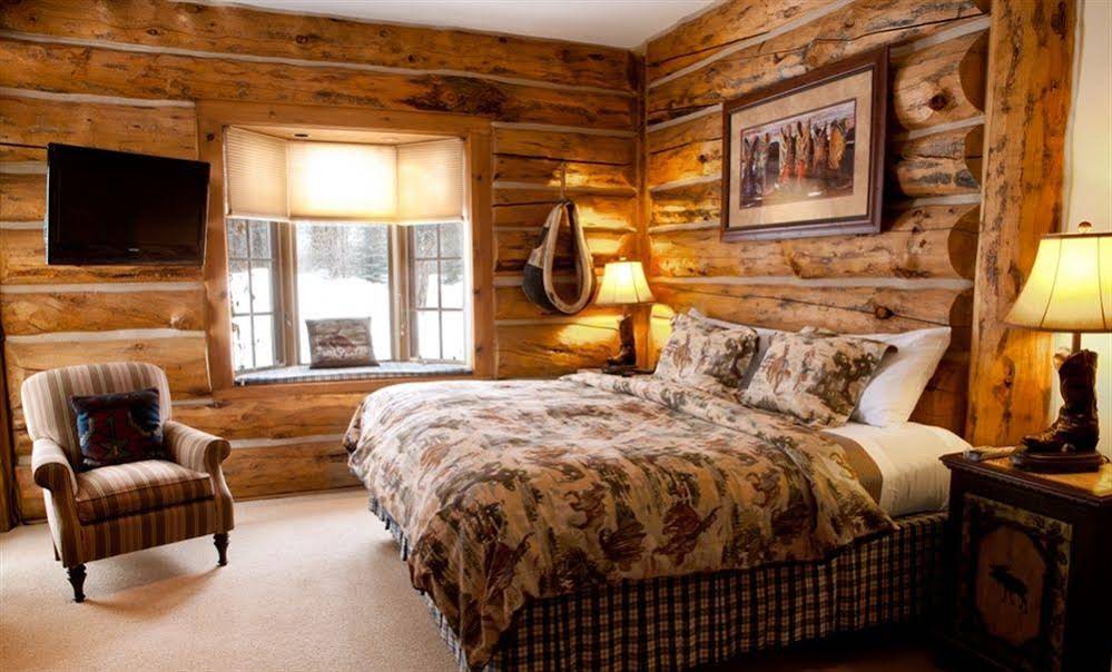 Bentwood Inn