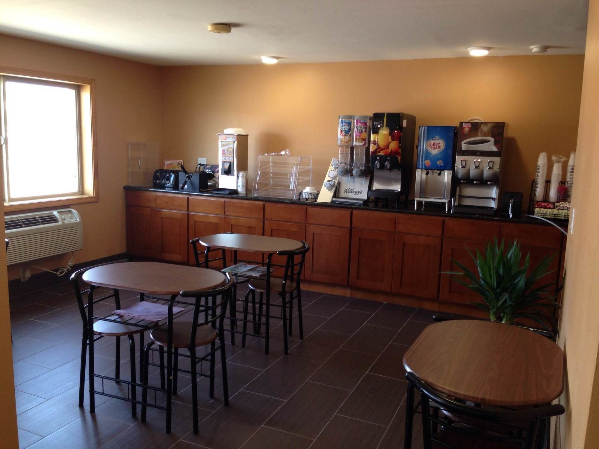 Super 8 by Wyndham Diamondville Kemmerer
