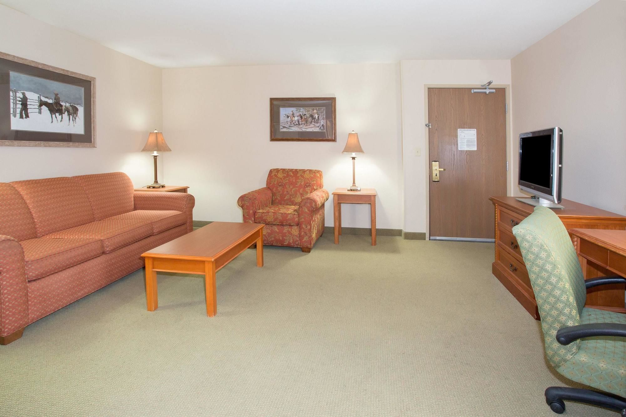AmericInn by Wyndham Laramie Near University of Wyoming
