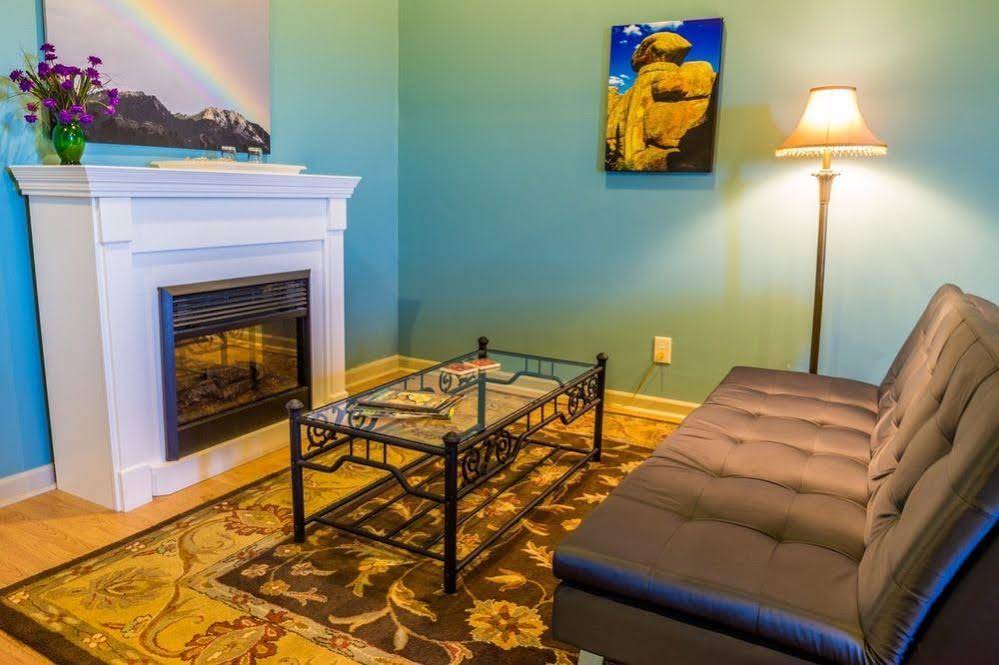 Vista de la Luna Bed & Breakfast
