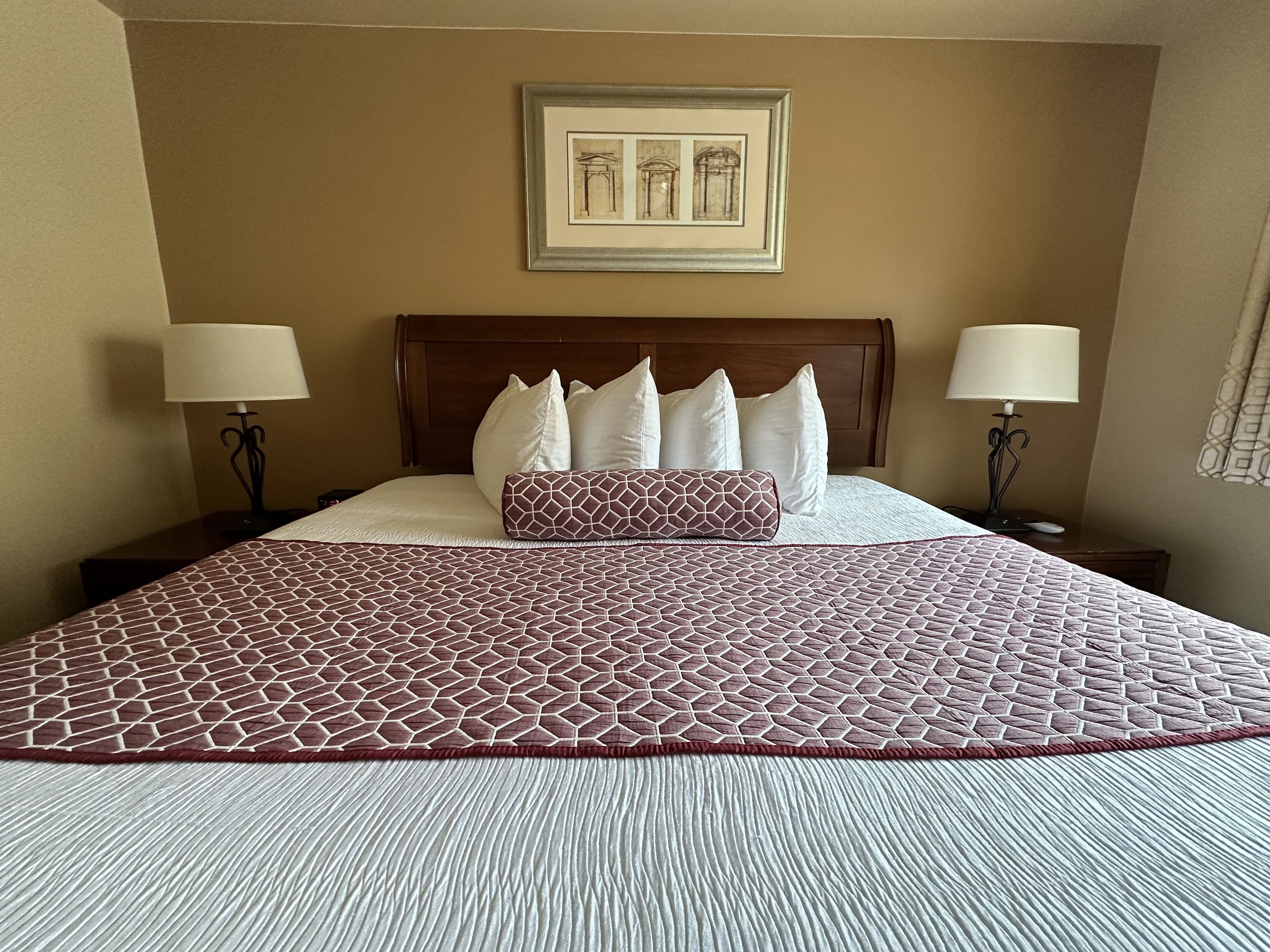 Abram Inn and Suites