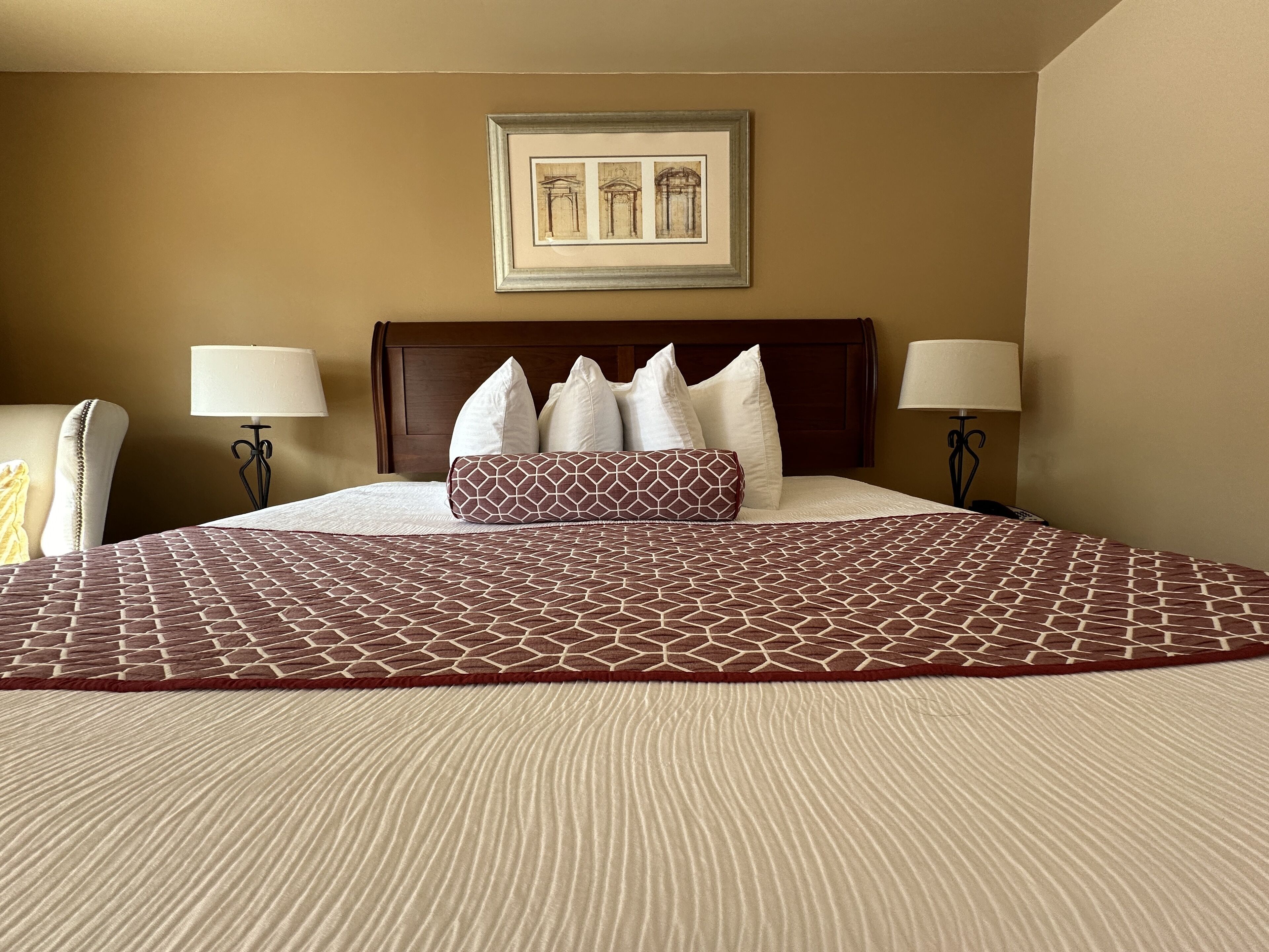 Abram Inn and Suites