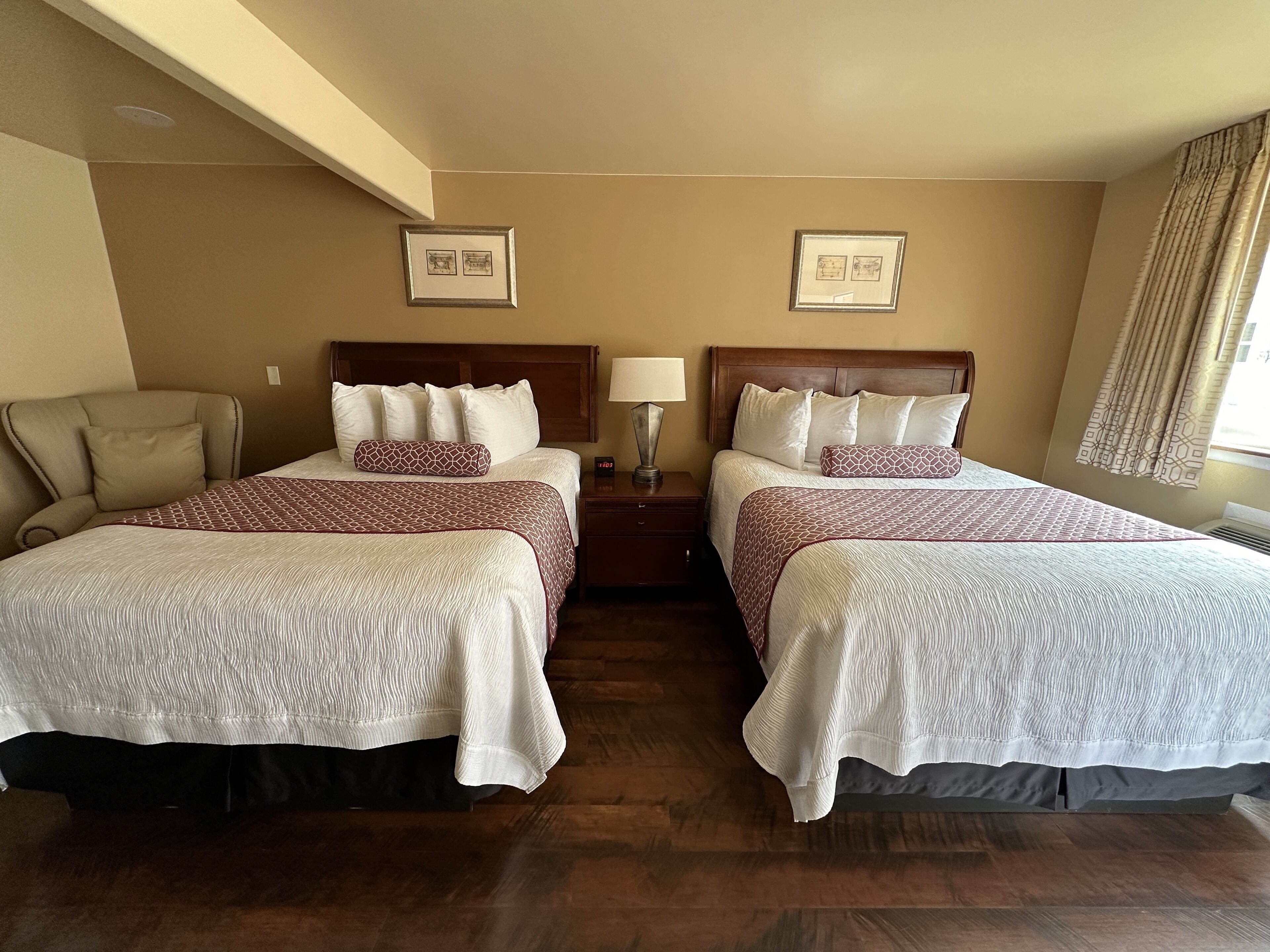 Abram Inn and Suites