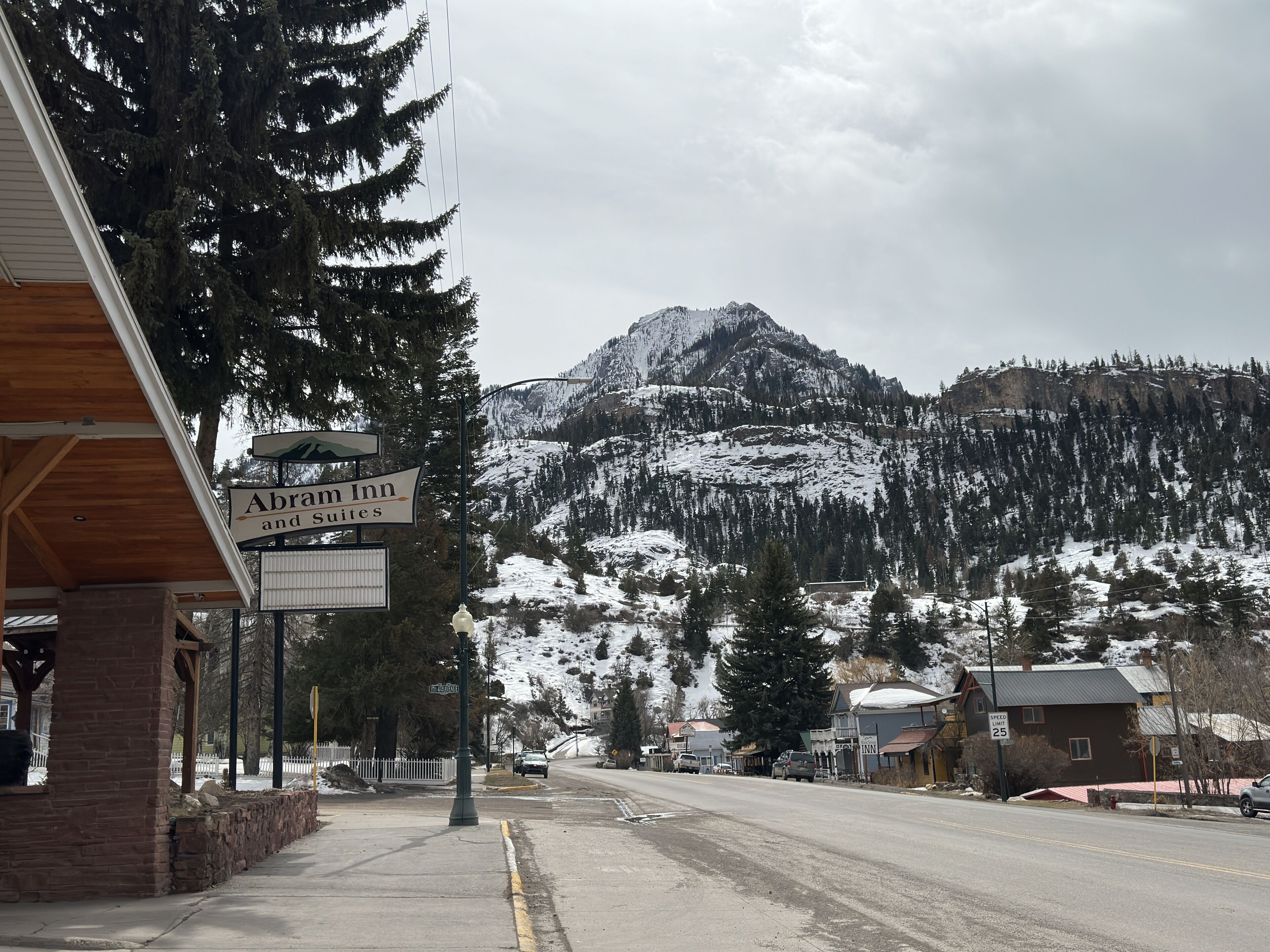 Abram Inn and Suites
