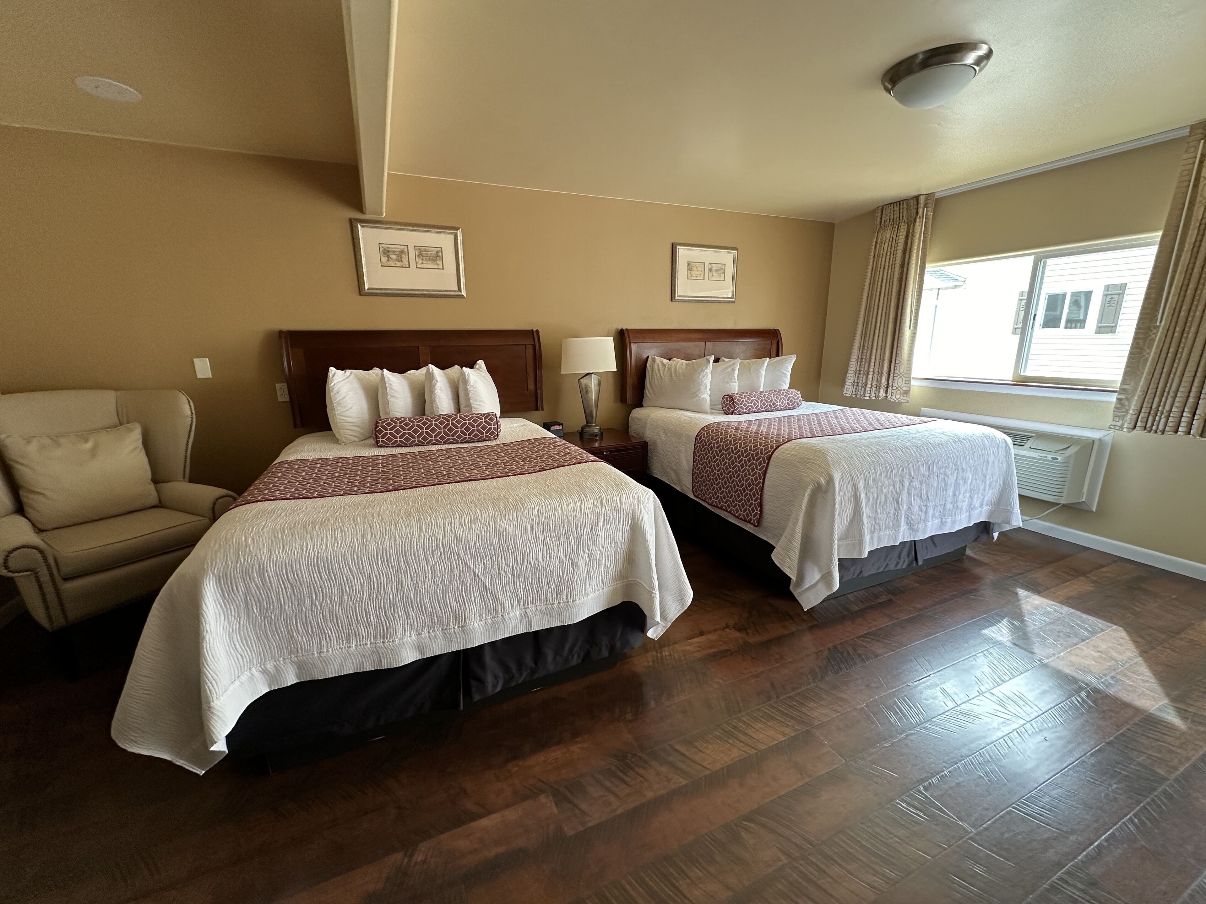 Abram Inn and Suites