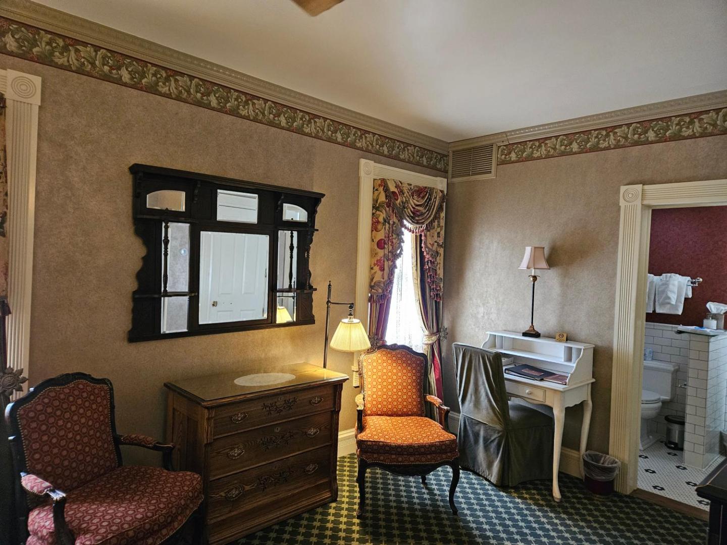 Beaumont Hotel & Spa
