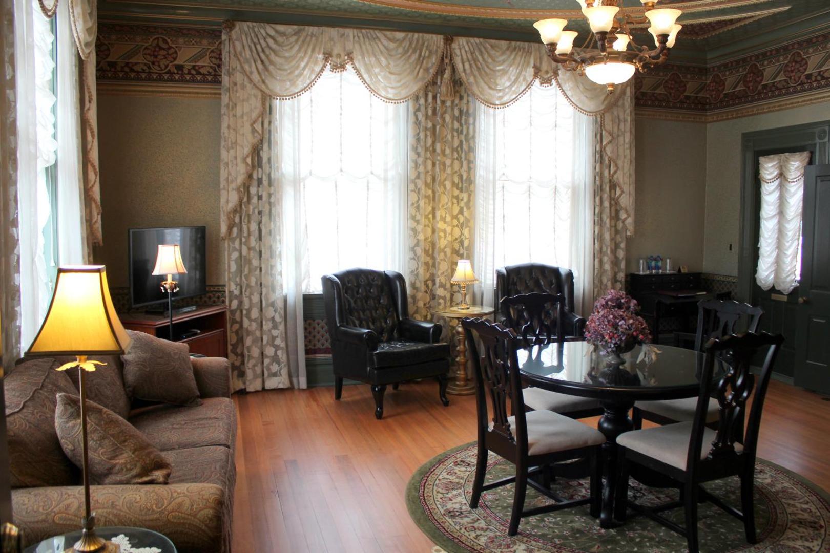Beaumont Hotel & Spa