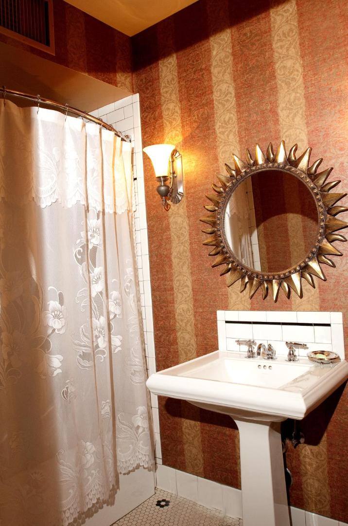 Beaumont Hotel & Spa
