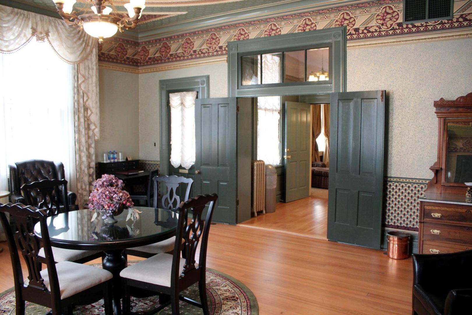 Beaumont Hotel & Spa