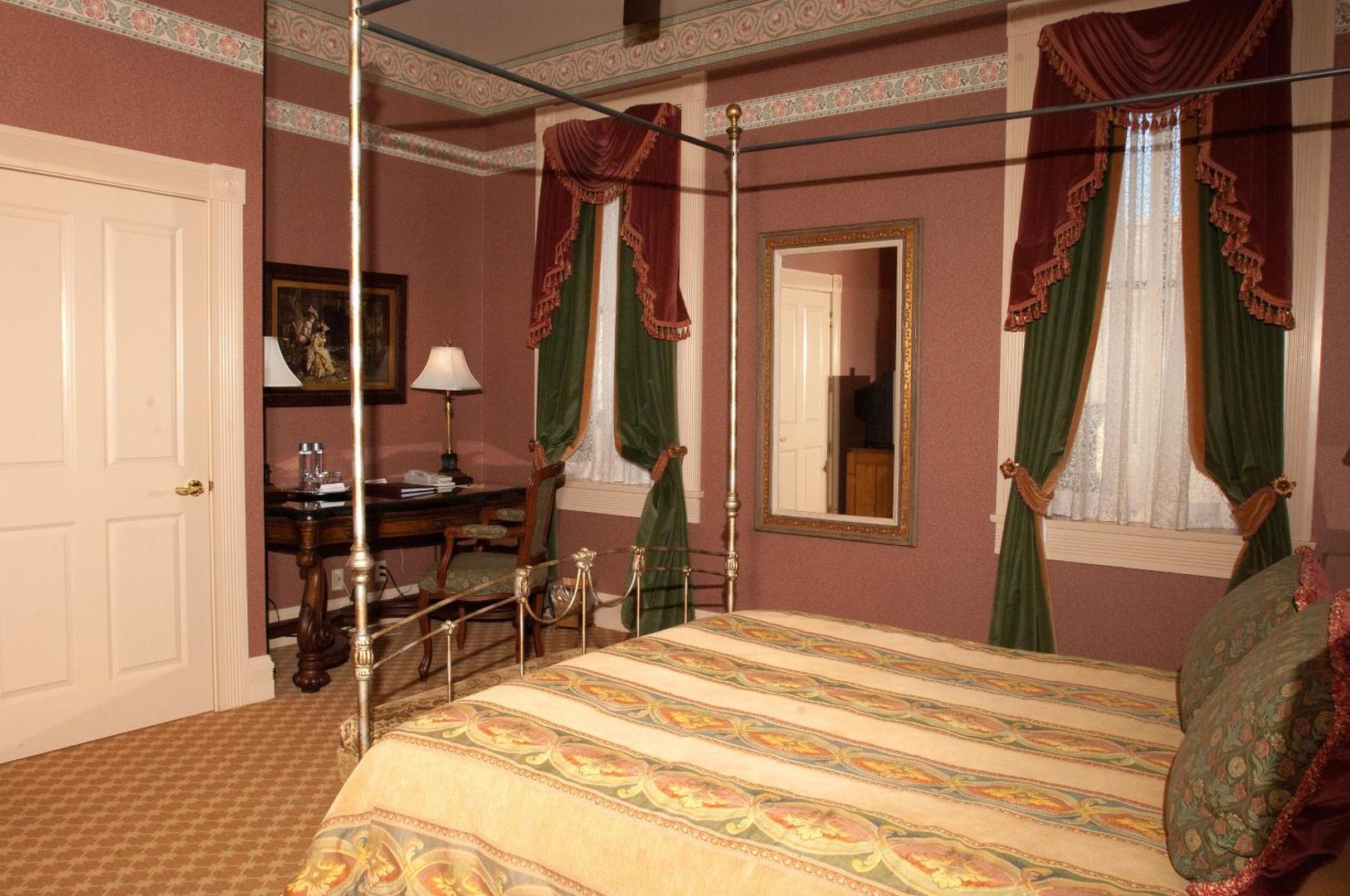 Beaumont Hotel & Spa
