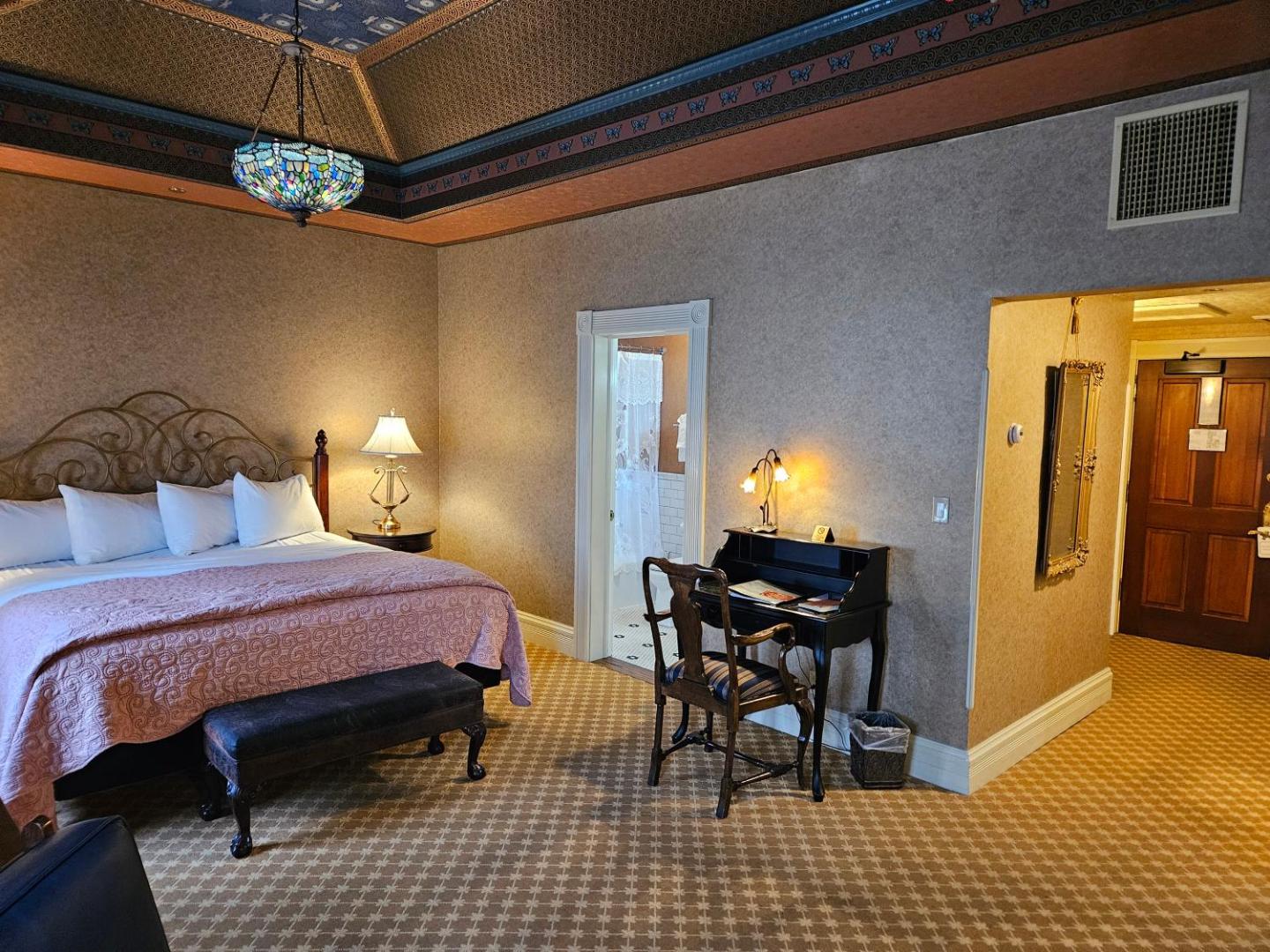 Beaumont Hotel & Spa