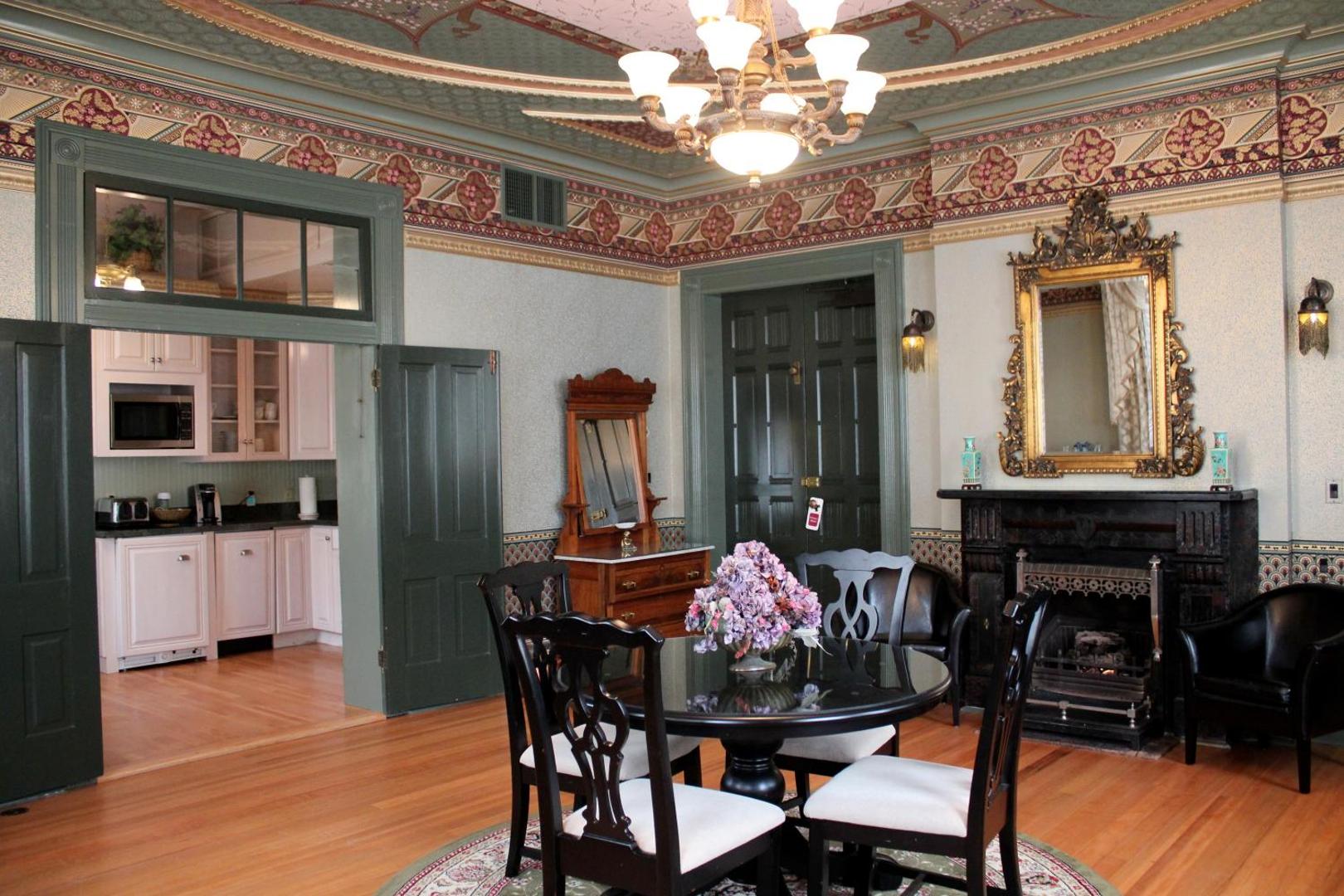 Beaumont Hotel & Spa