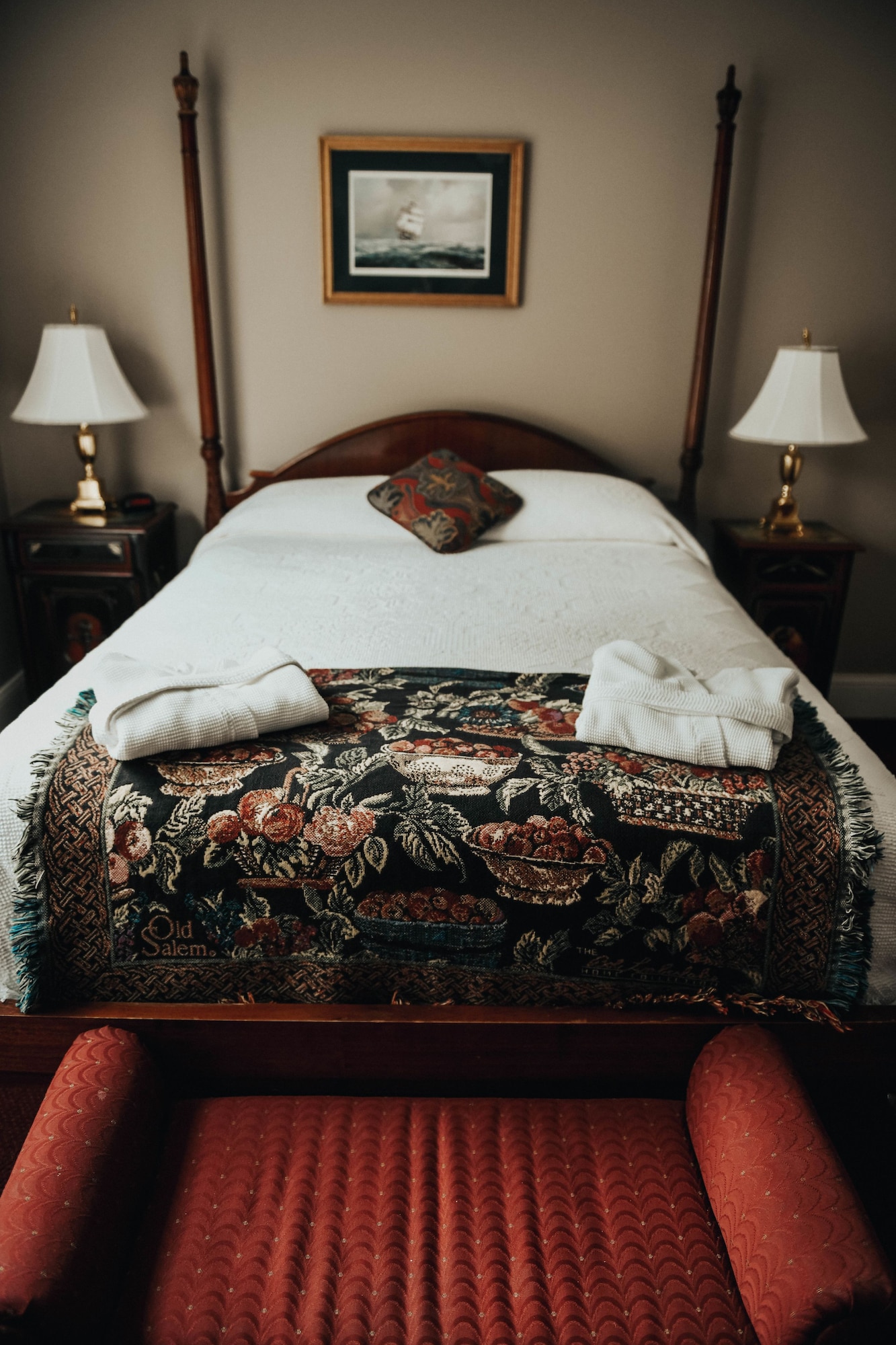 China Clipper Inn