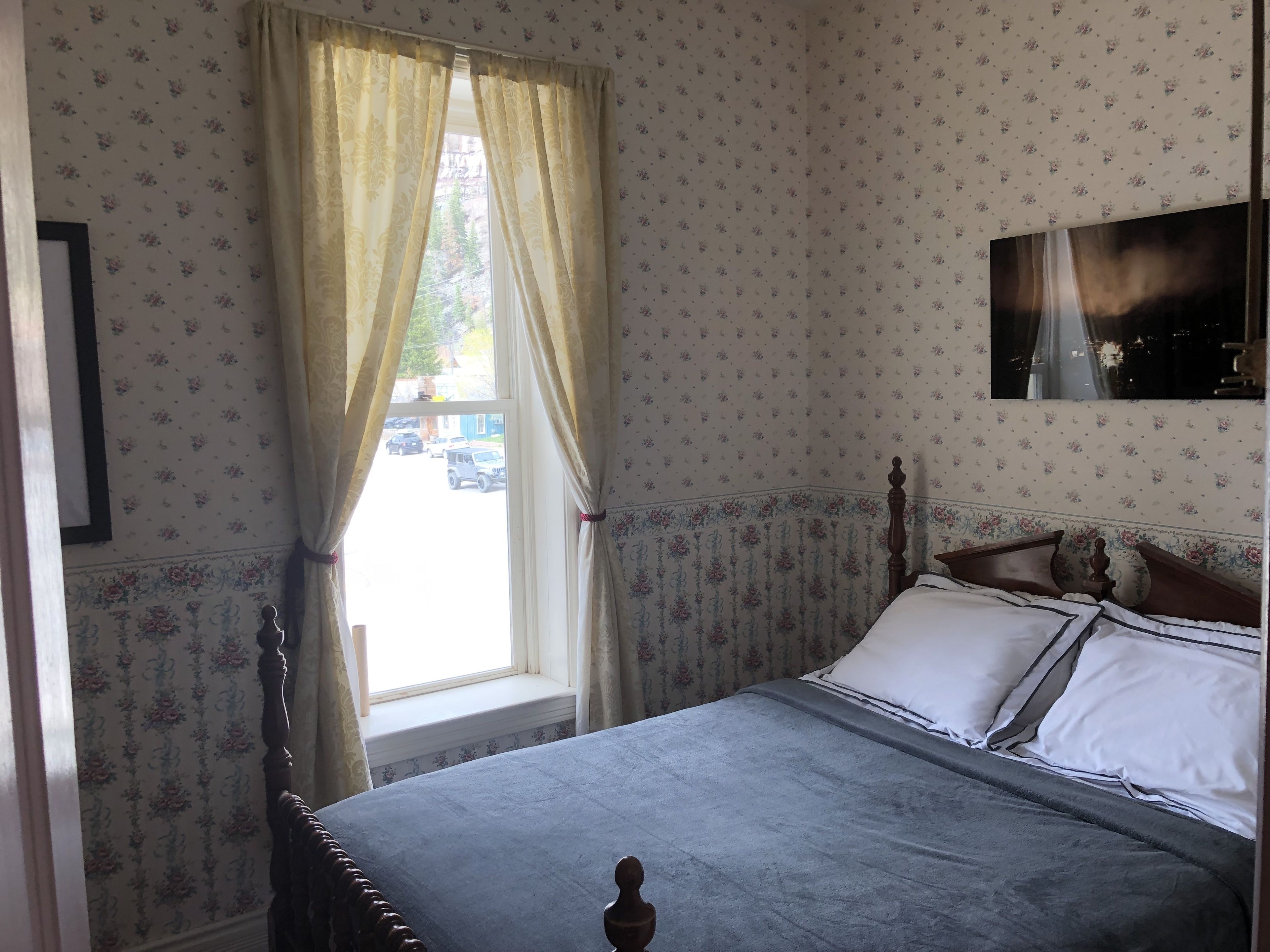 Imogene Hotel