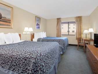 Days Inn by Wyndham Rawlins
